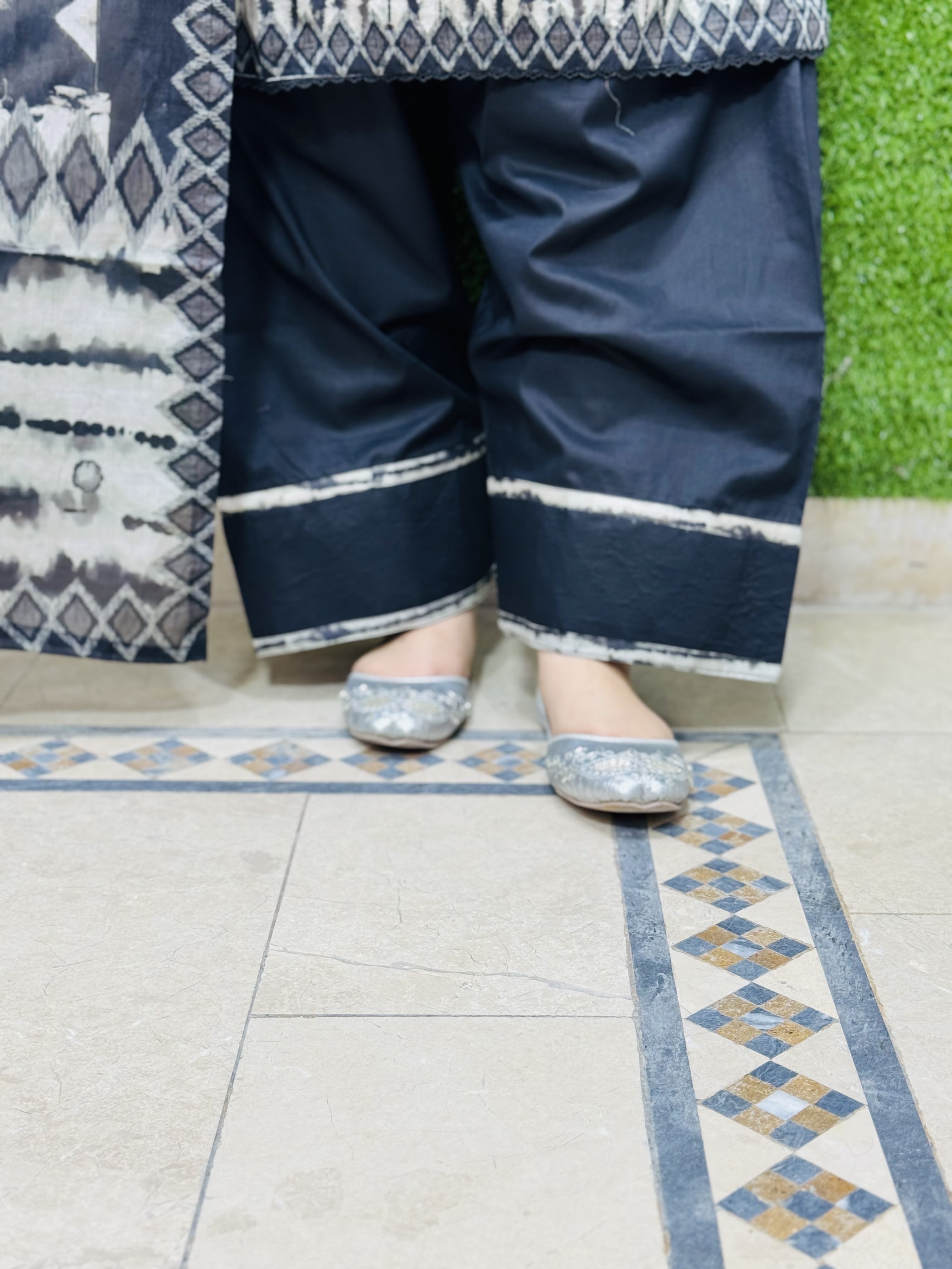 3 PC Printed Lawn Fabric