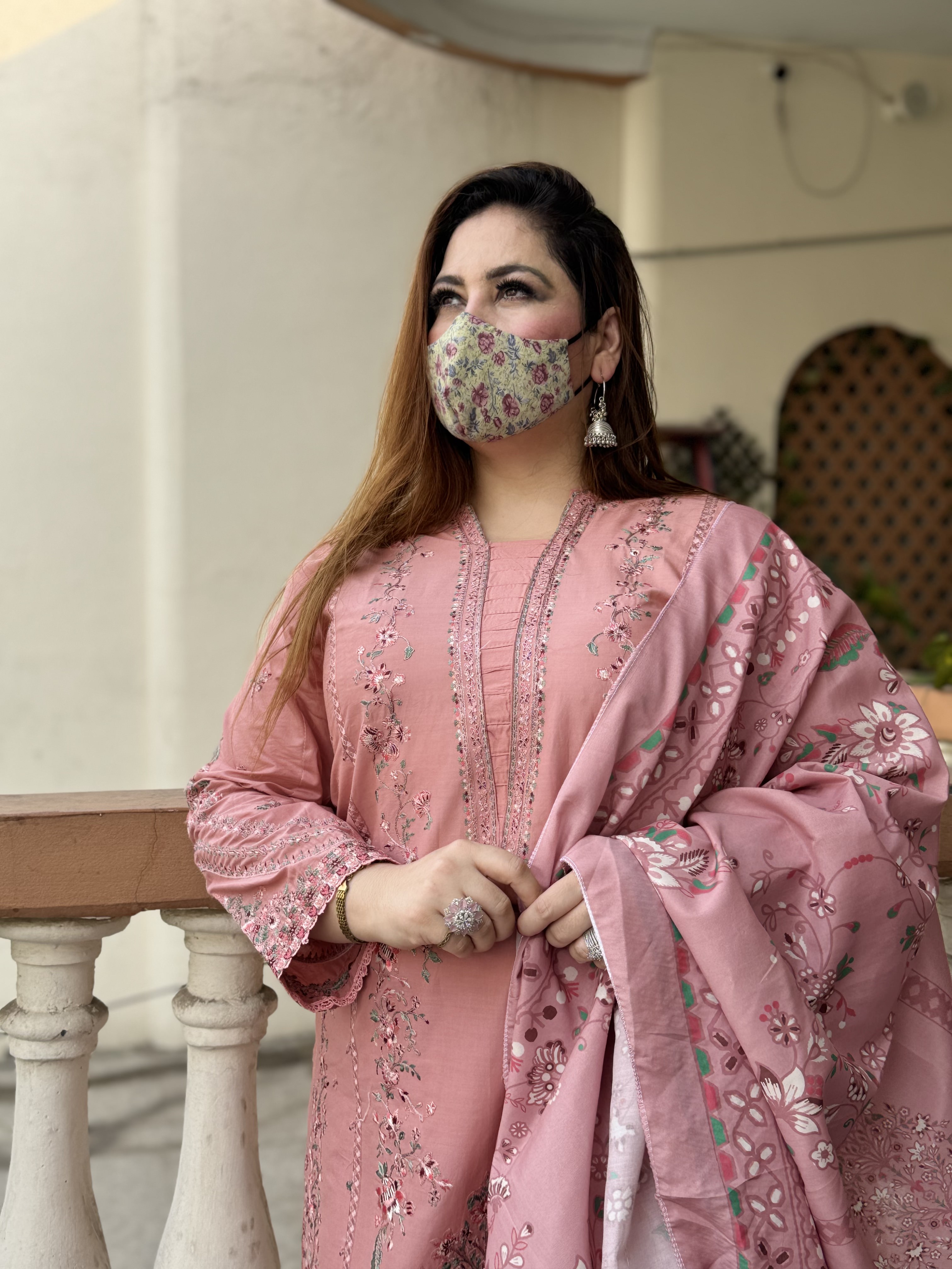 3 PC Embroidery Lawn Fabric 3