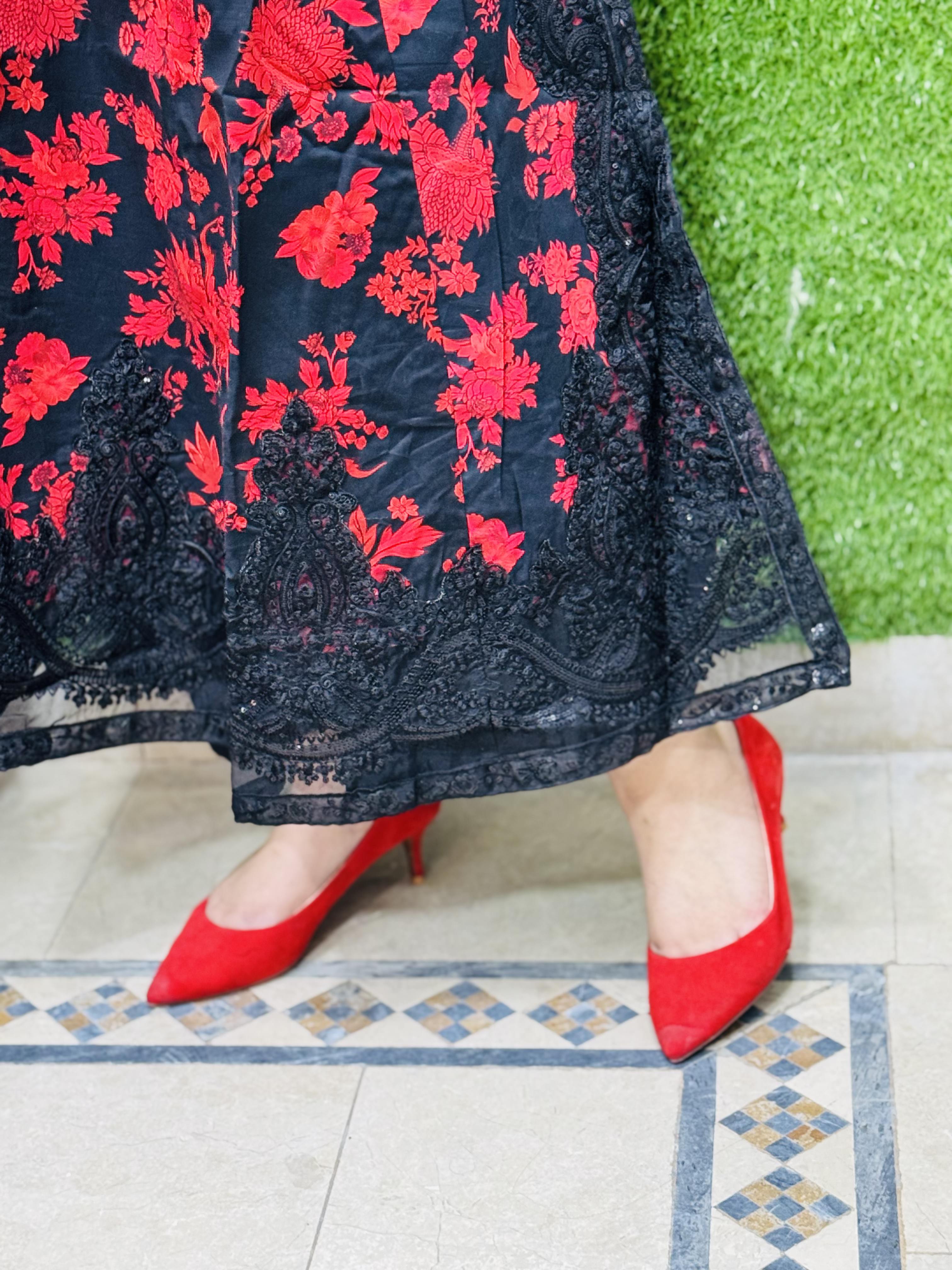 3 PC Embroidery Lawn Fabric 3
