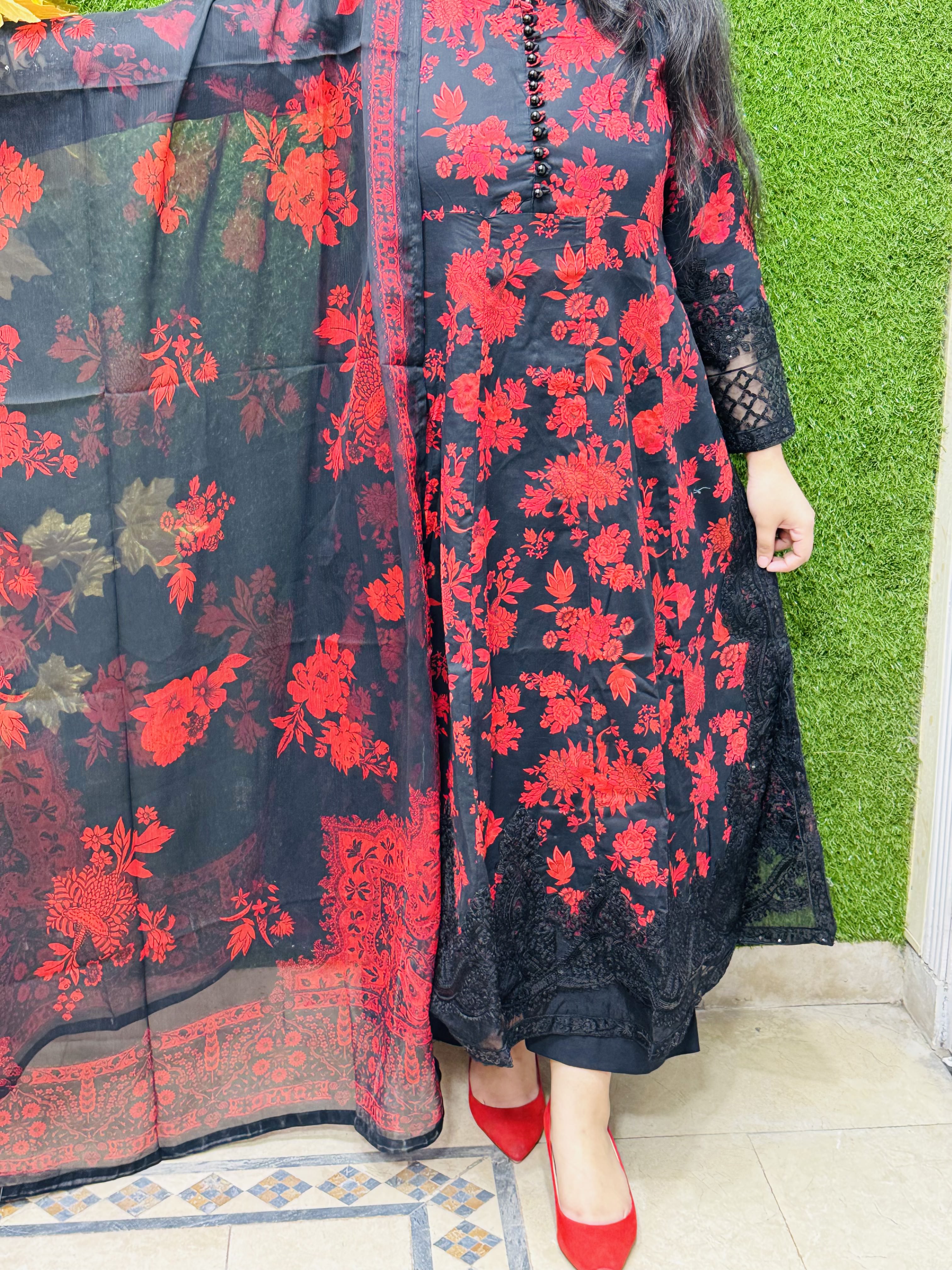 3 PC Embroidery Lawn Fabric 6