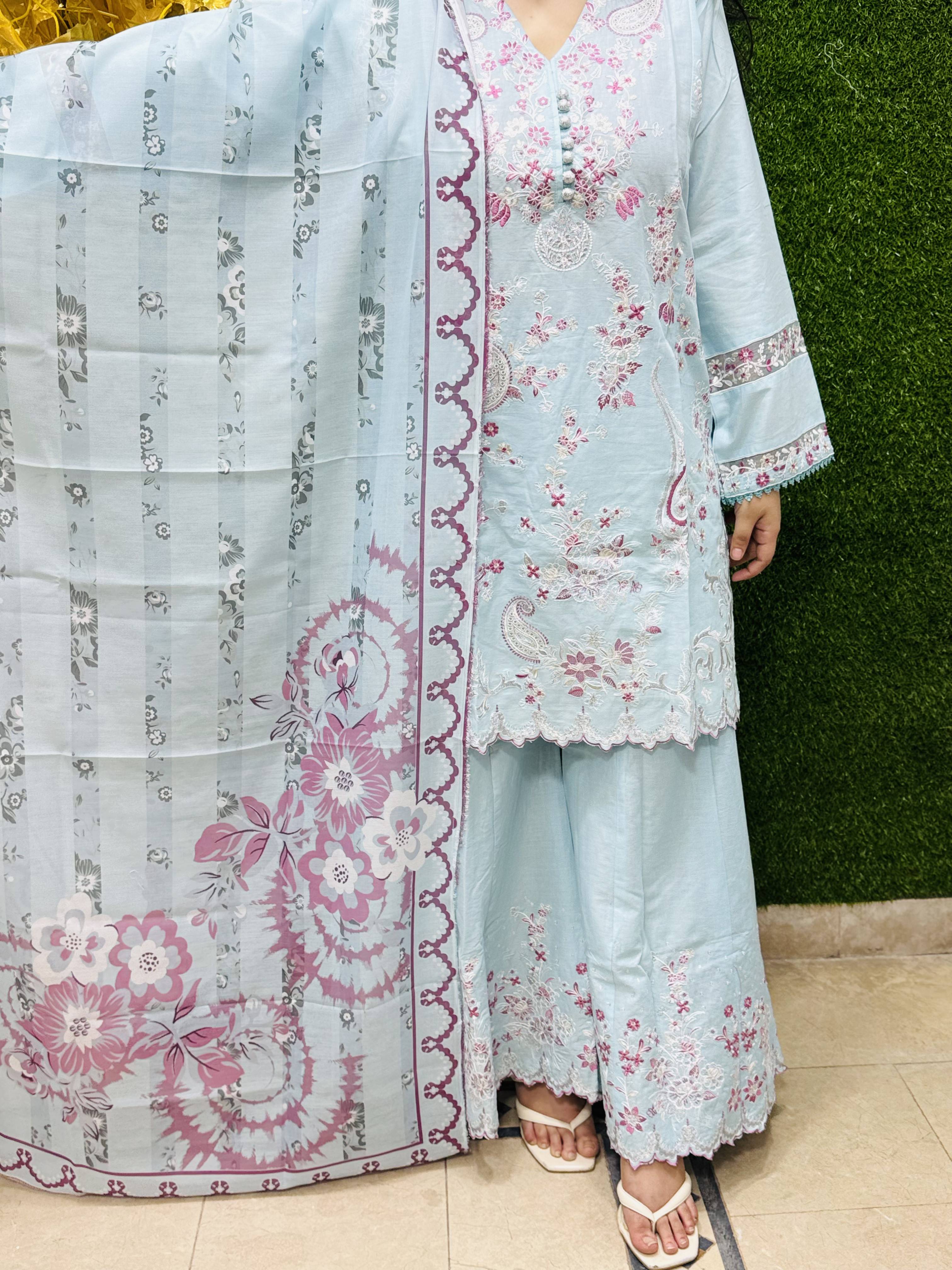 3 PC Embroidery Lawn Fabric 2