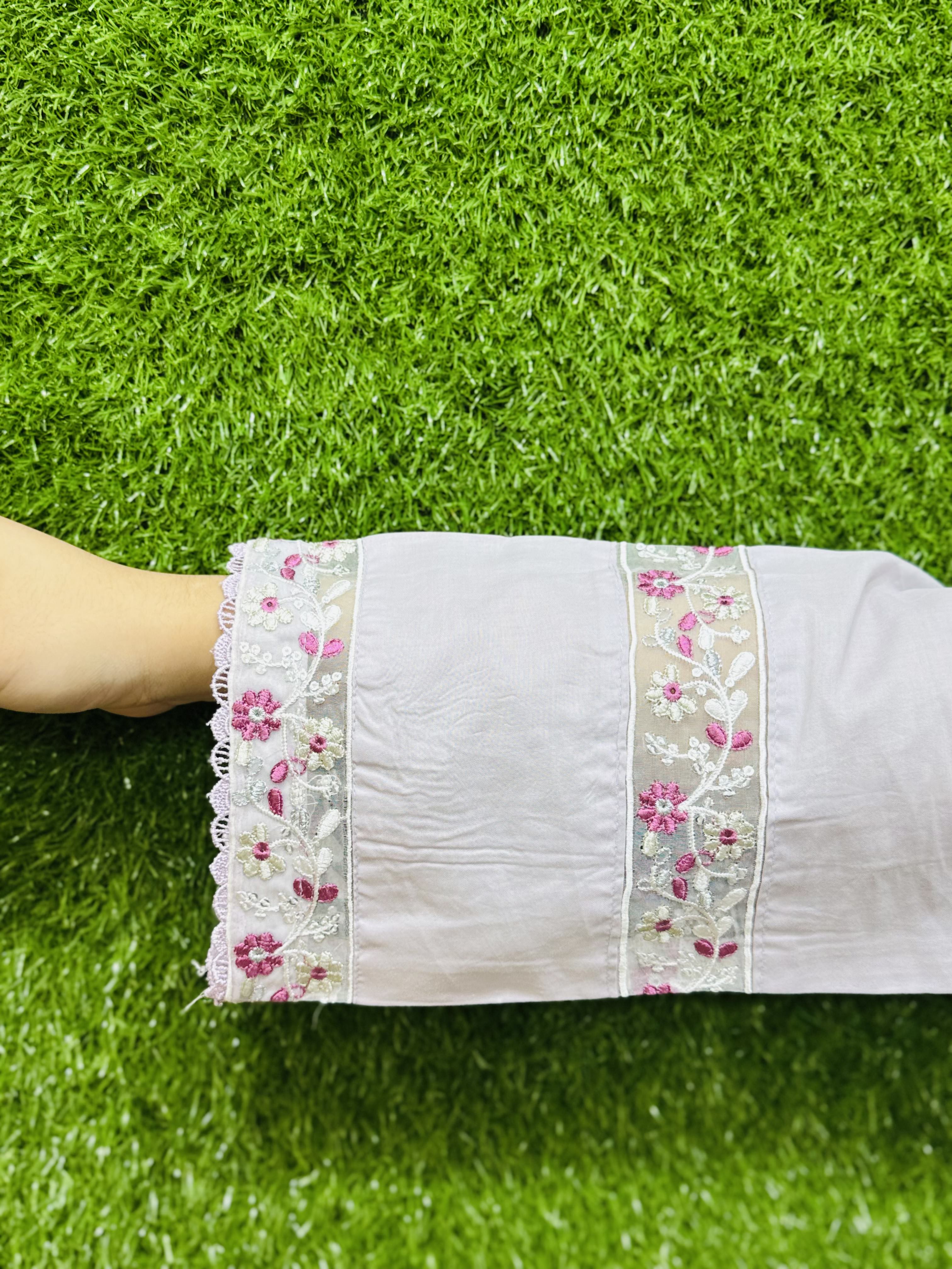 3 PC Embroidery Lawn Fabric 4