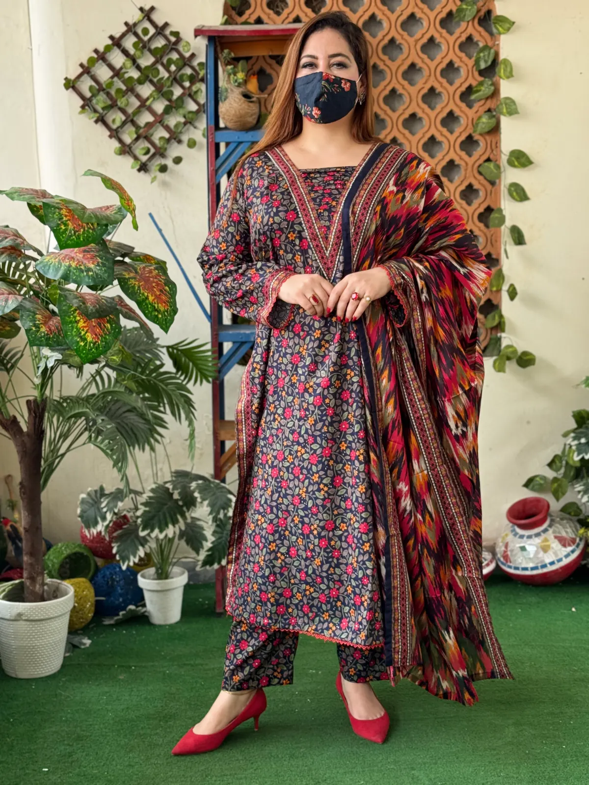 3 PC Printed Lawn Fabric