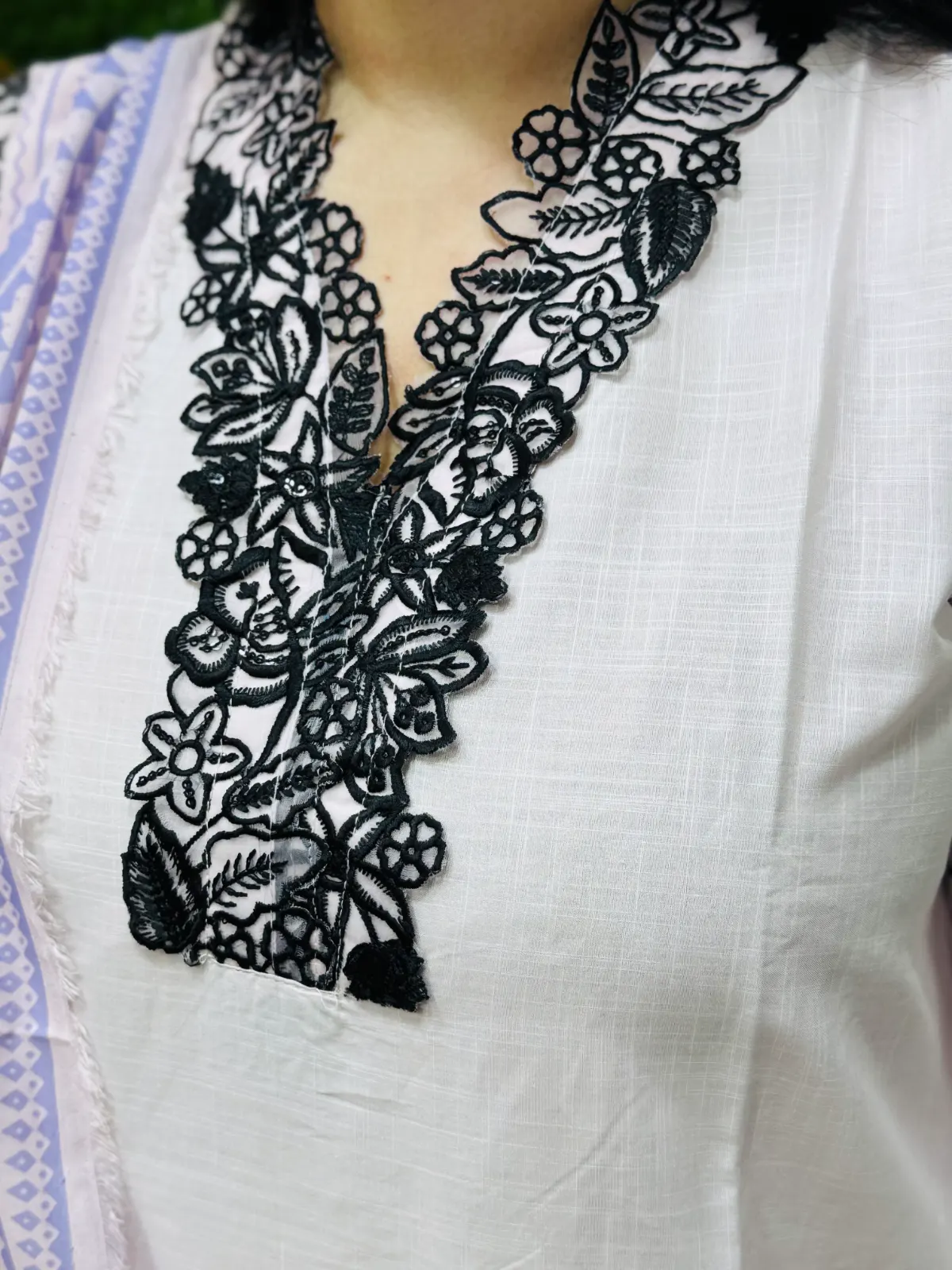 3 PC Embroidery Lawn Fabric 4