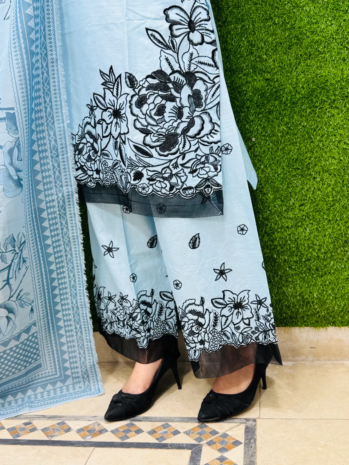3 PC Embroidery Lawn Fabric 2