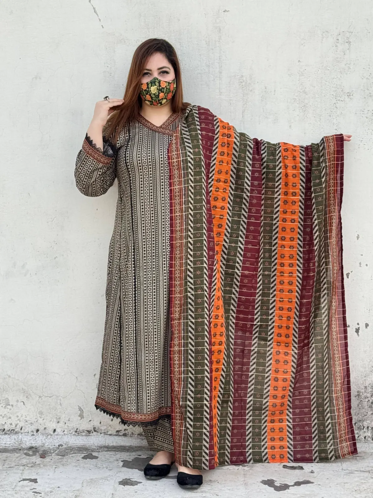 3 PC Printed Lawn Fabric 3