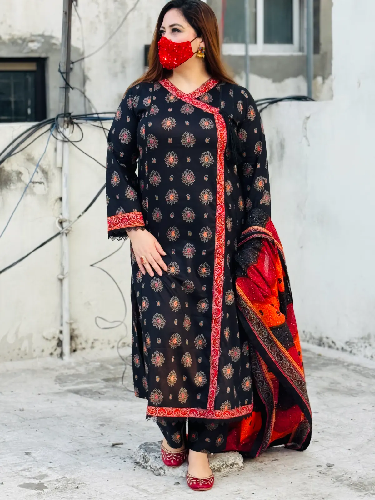 3 PC Printed Lawn Fabric 3