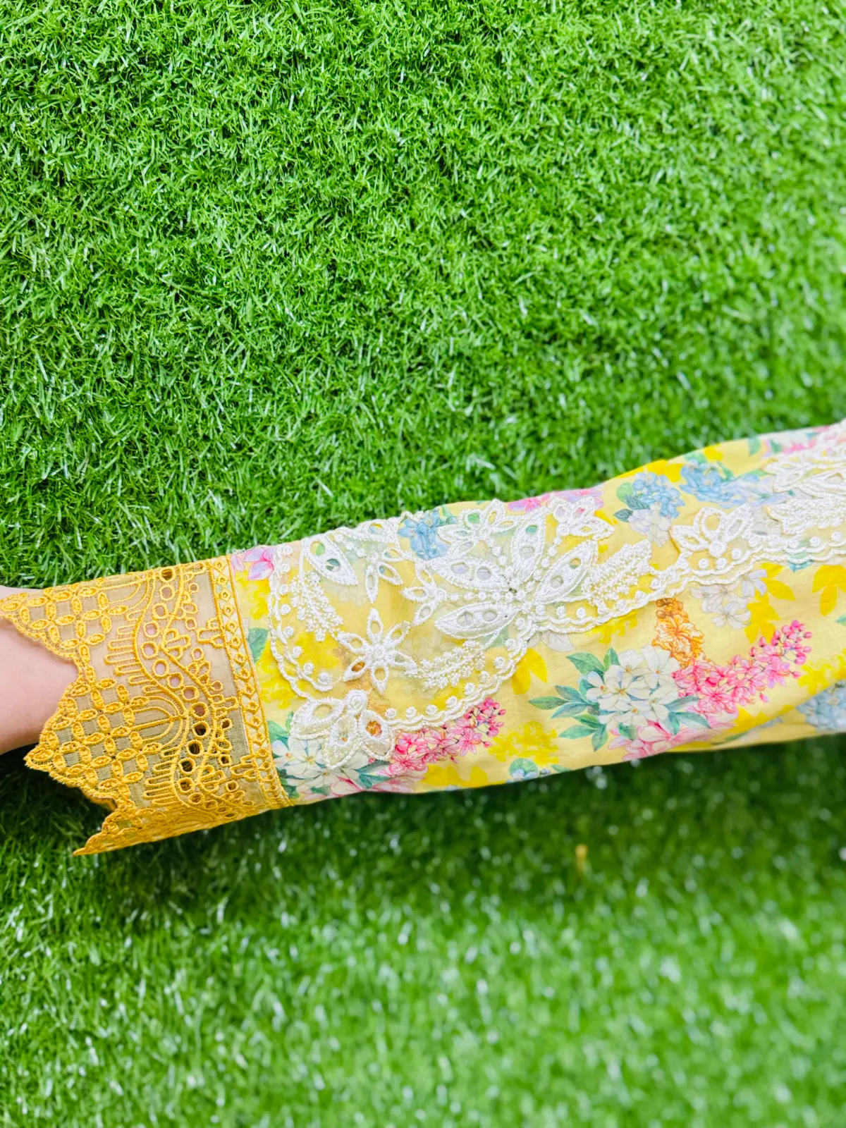 3 PC Embroidery Lawn Fabric 3