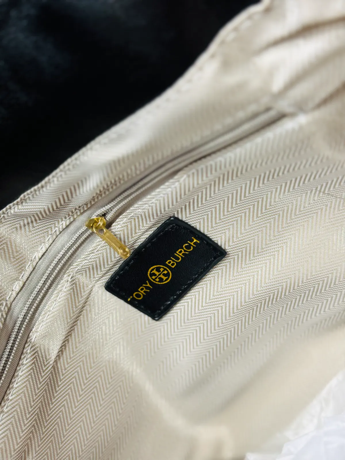 Luxury imported bags 3