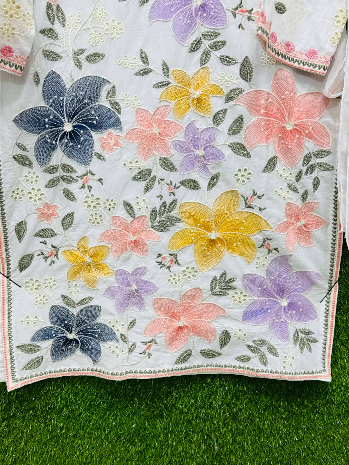 3 PC Embroidery Lawn Fabric 3