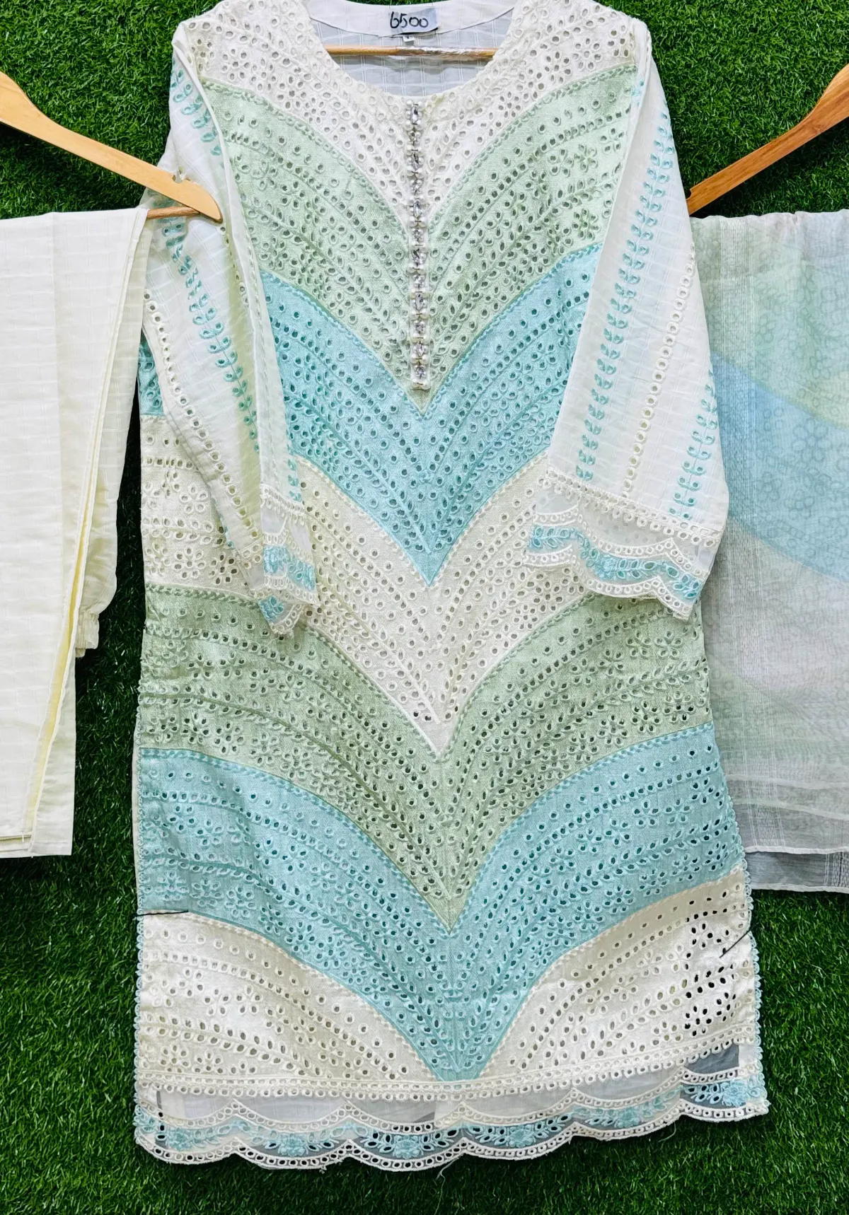 3 PC Embroidered Lawn Fabric