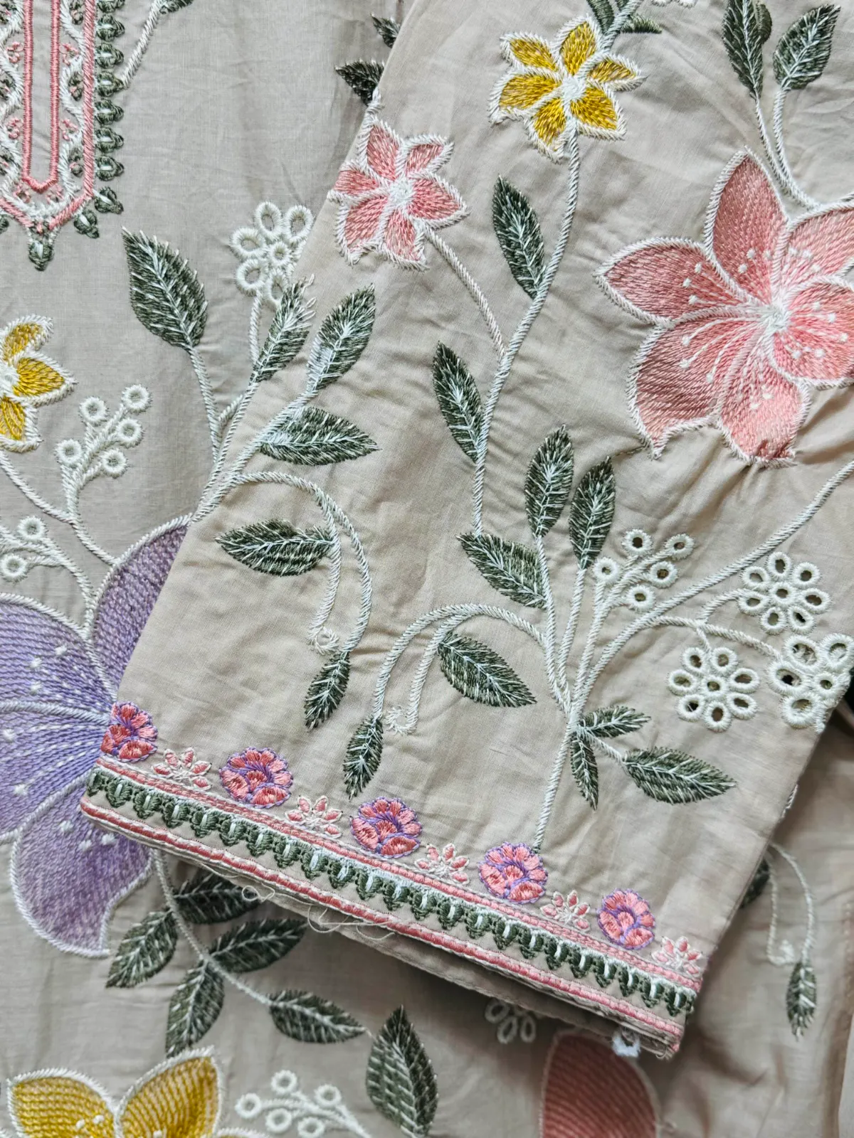 3 PC Embroidered Lawn Fabric 2