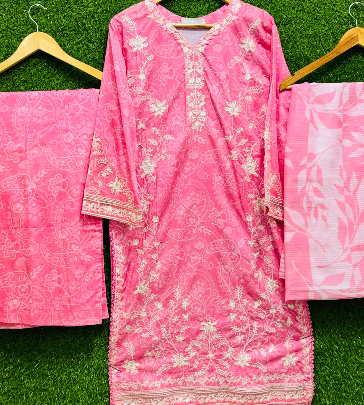 3 PC Embroidered Lawn Fabric