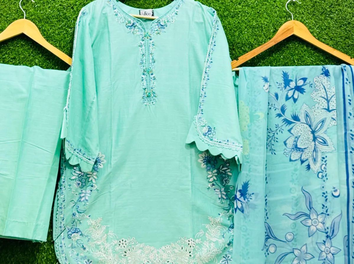 3 PC Embroidered Lawn Fabric