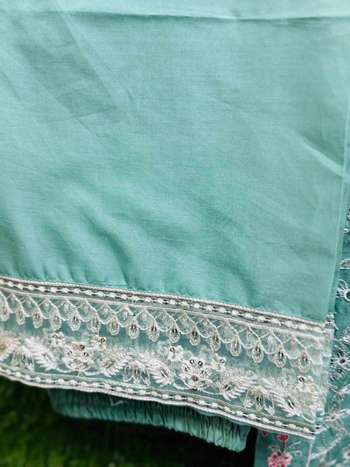 3 PC Embroidery Lawn Fabric 4