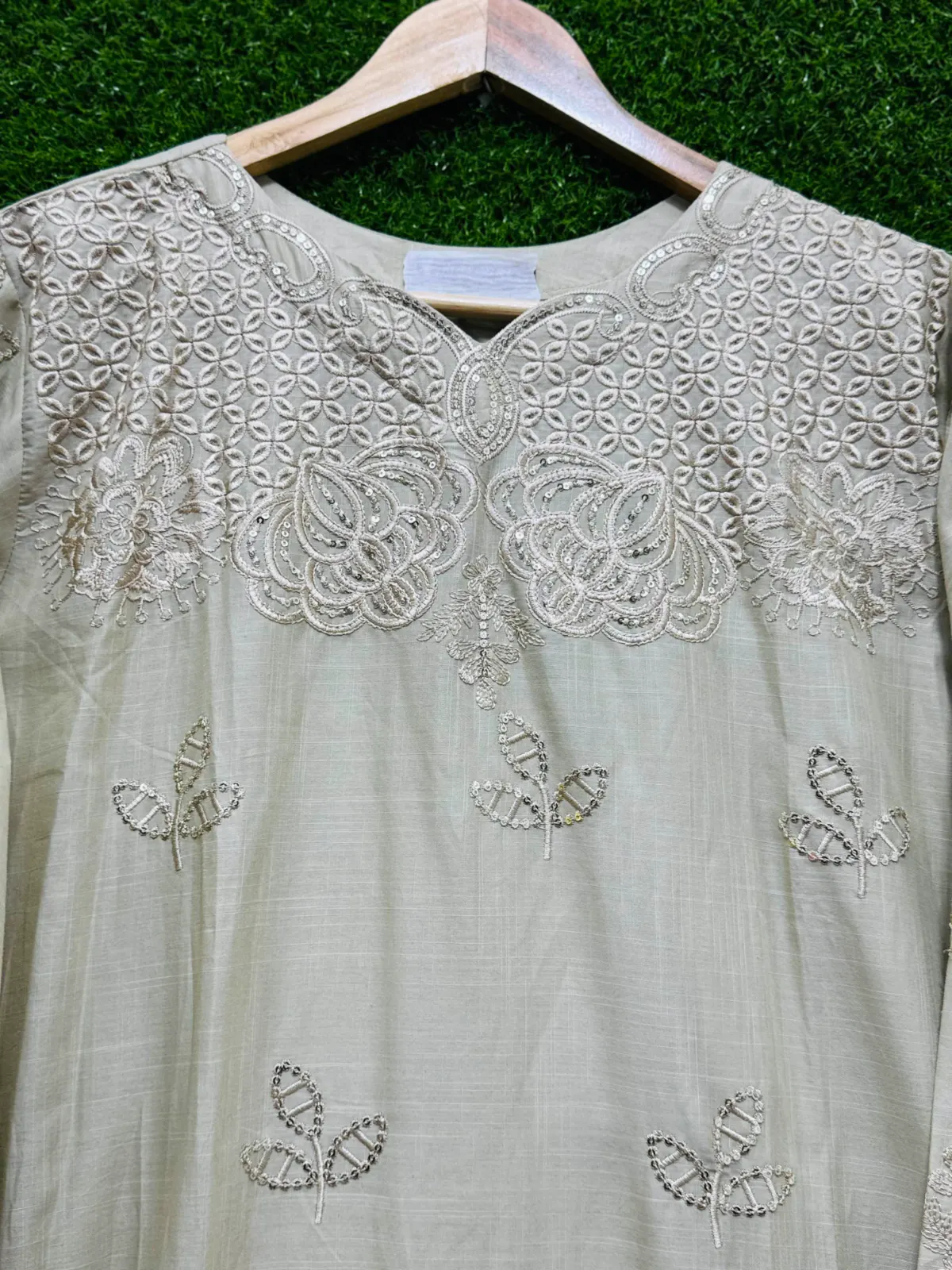 3 PC Embroidered Lawn Fabric 3
