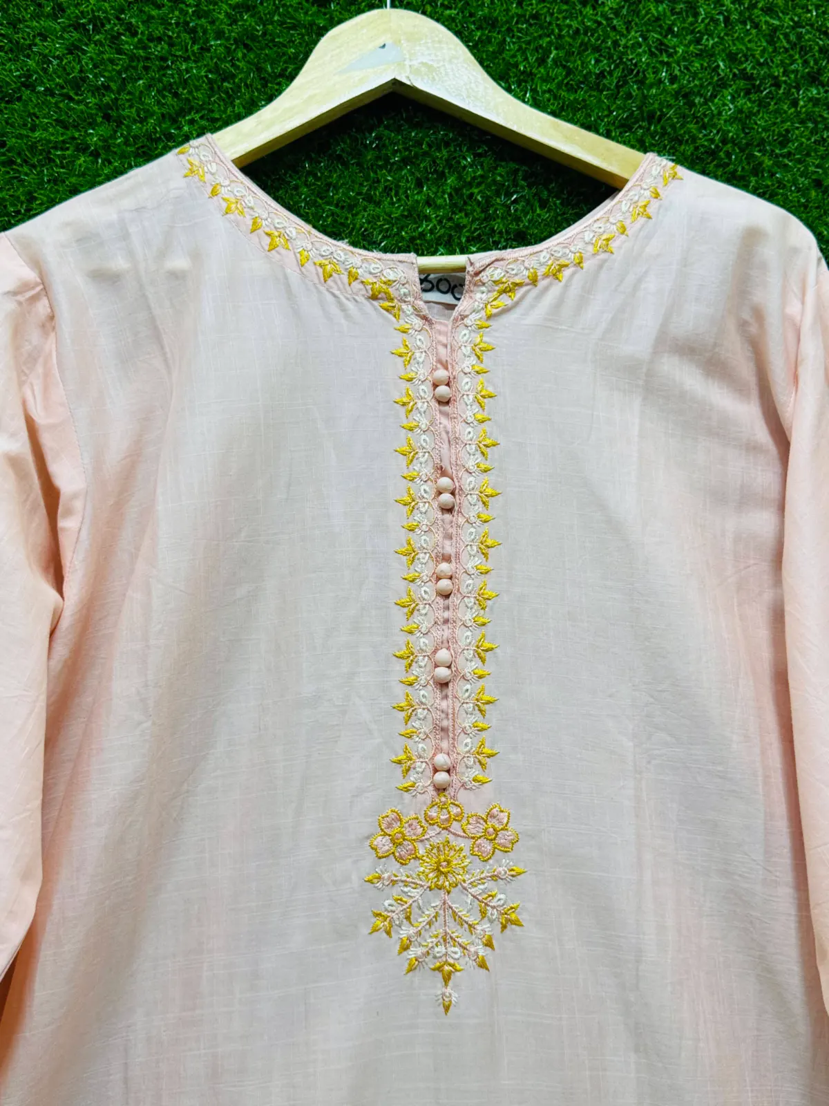 3 PC Embroidered Lawn Fabric 4