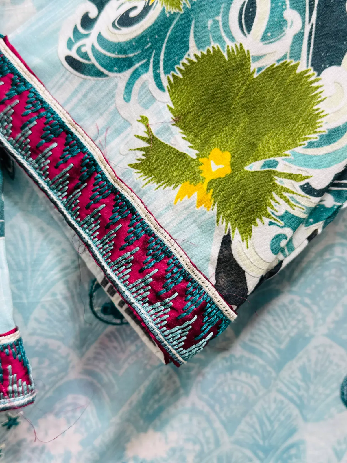 3 PC Embroidered Lawn Fabric 2