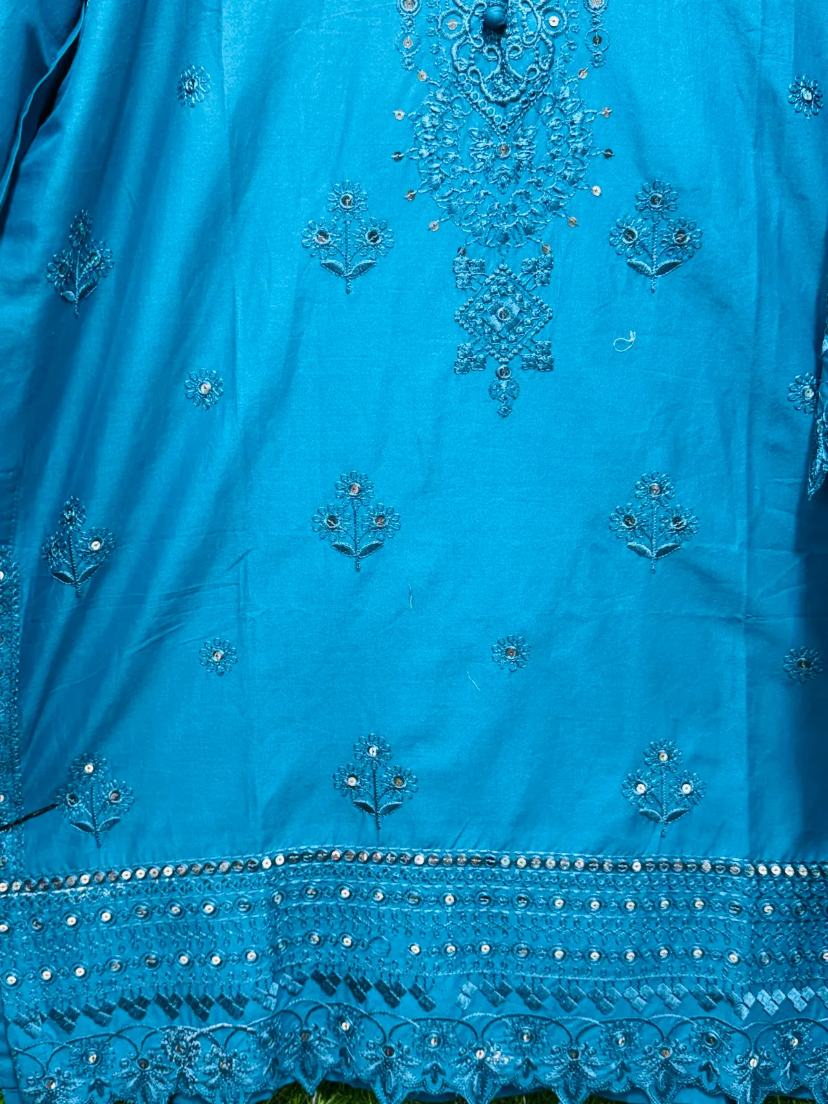 3 PC Embroidery Lawn Fabric 4