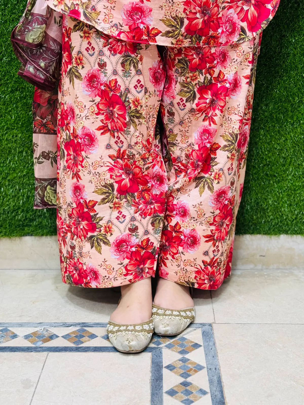3 PC Printed Lawn Fabric 3