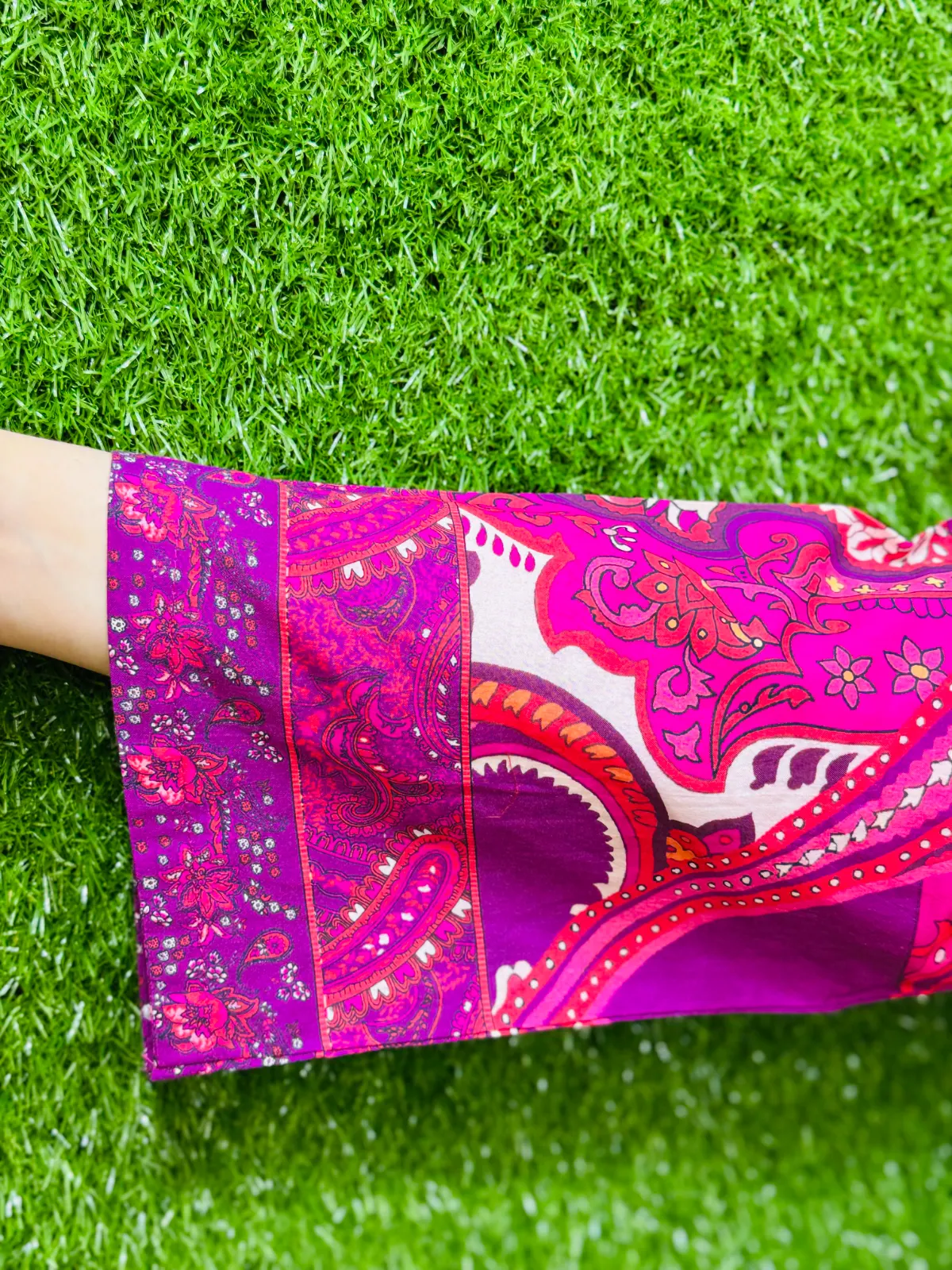 3 PC Printed Lawn Fabric 2
