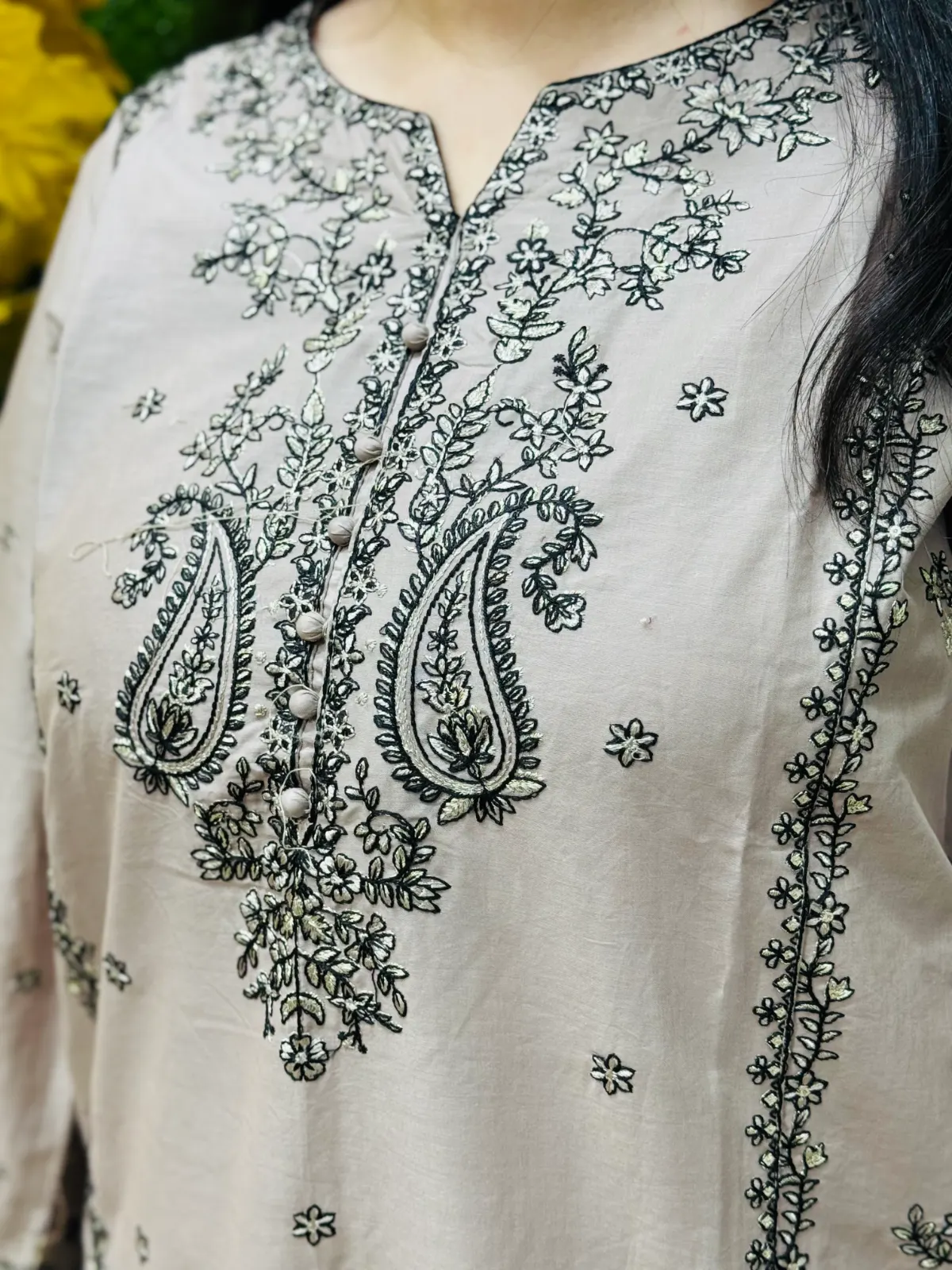 3 PC Embroidered Lawn Fabric 2
