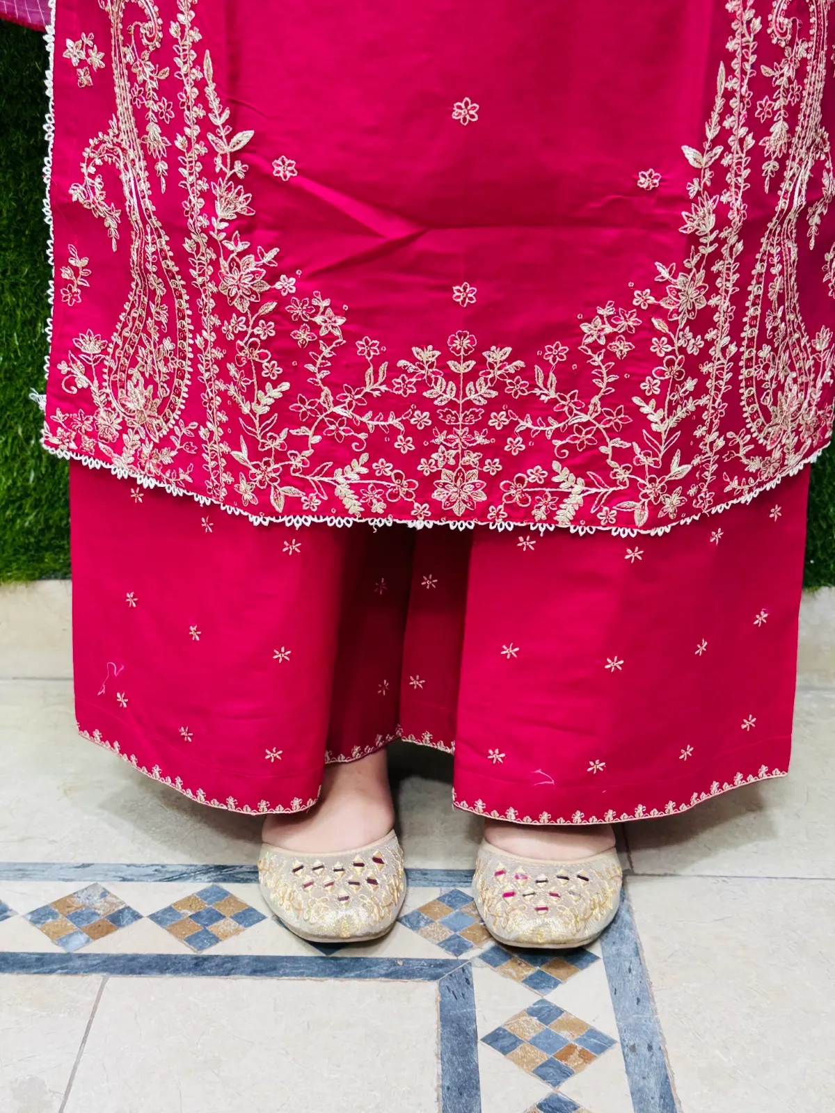 3 PC Embroidered Lawn Fabric 3
