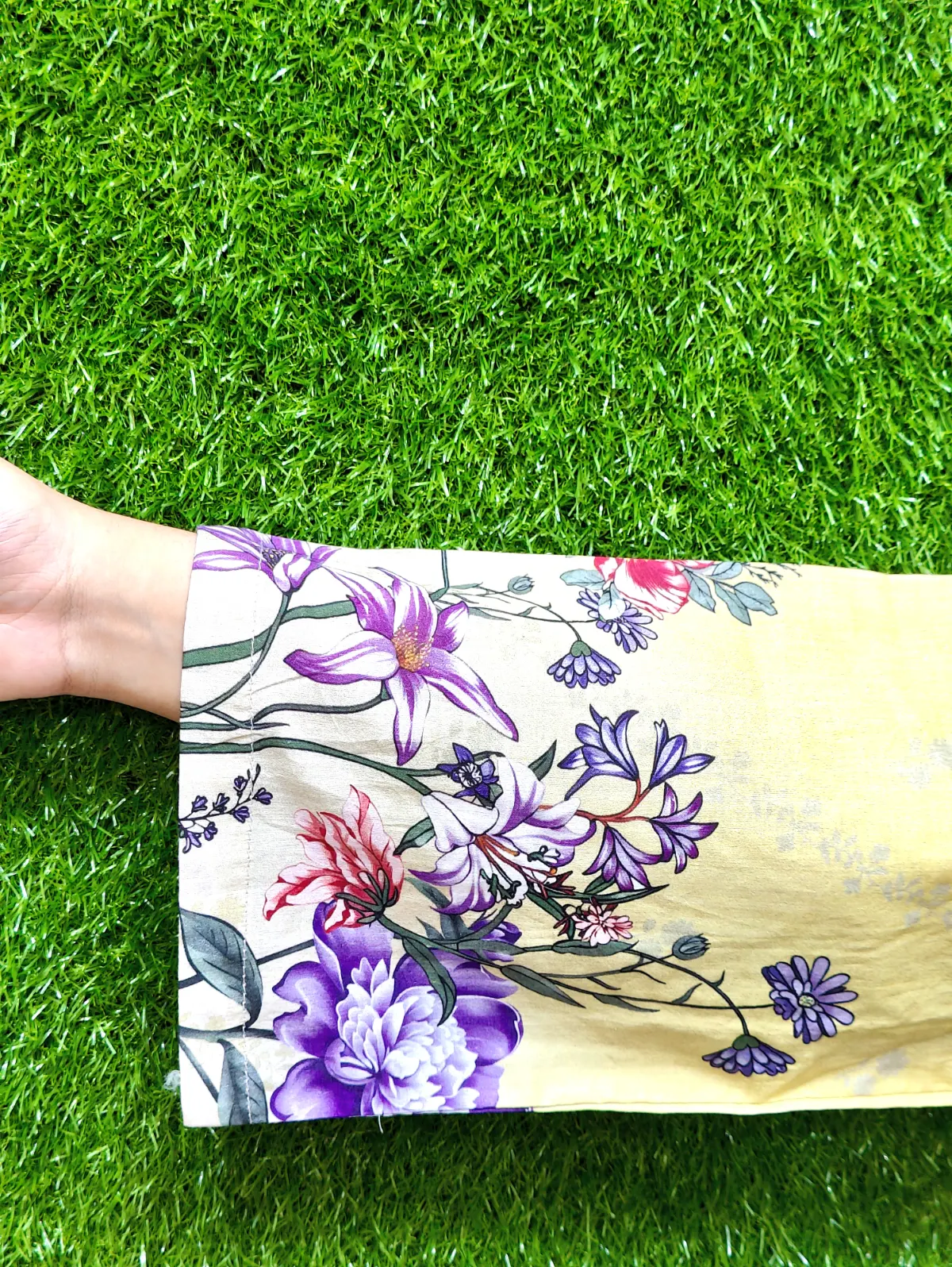 3 PC Printed Lawn Fabric 3