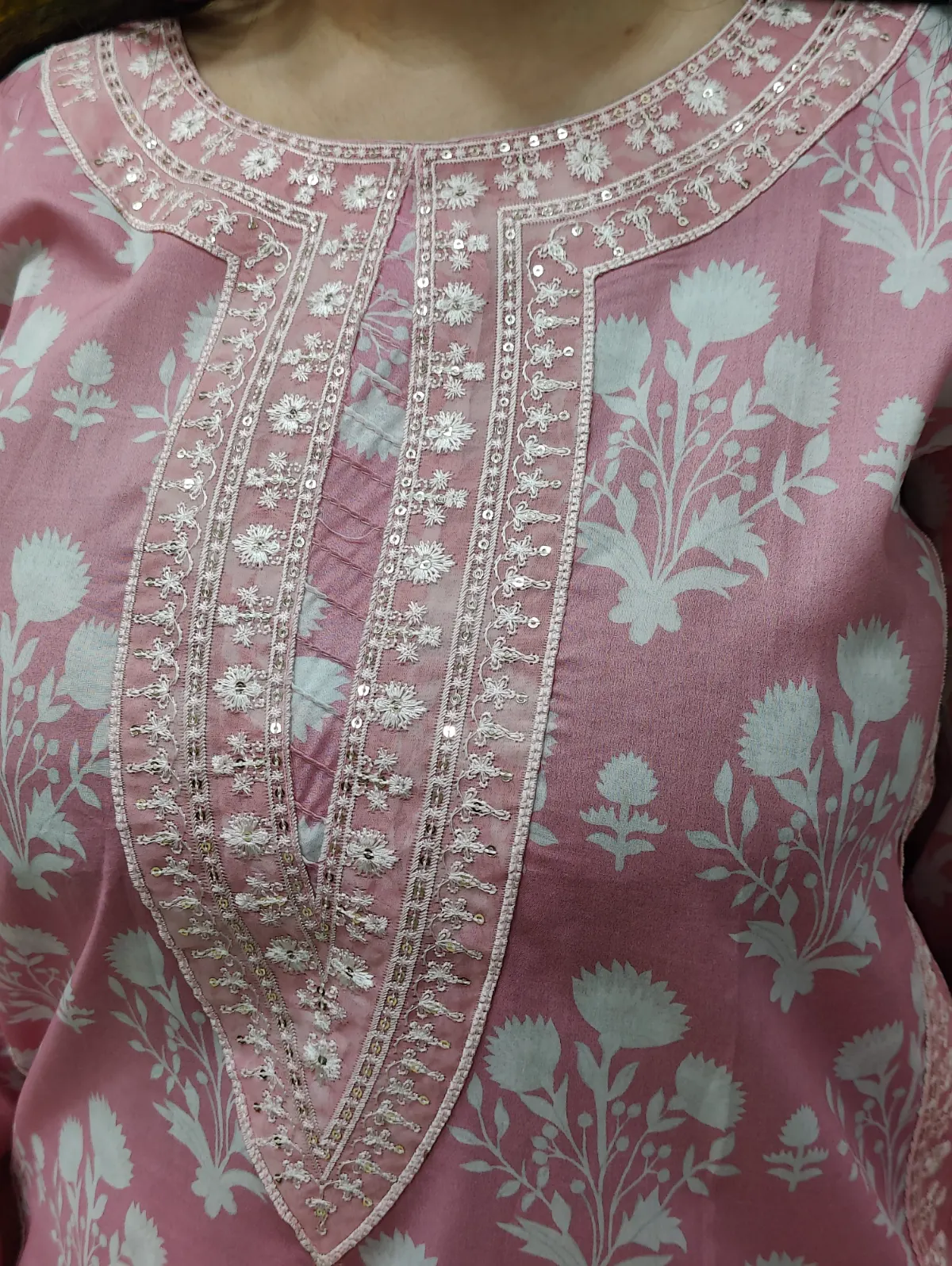 3 PC Embroidered Lawn Fabric 3