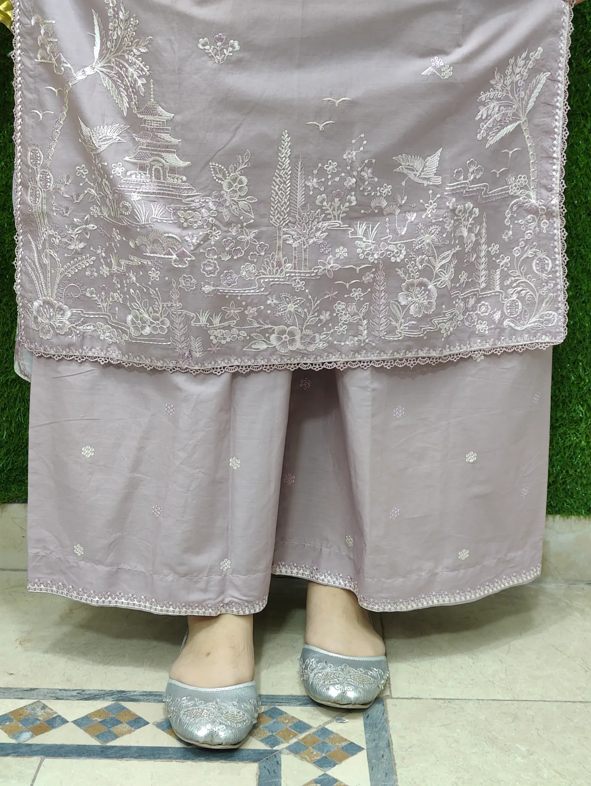 3 PC Embroidered Lawn Fabric 2
