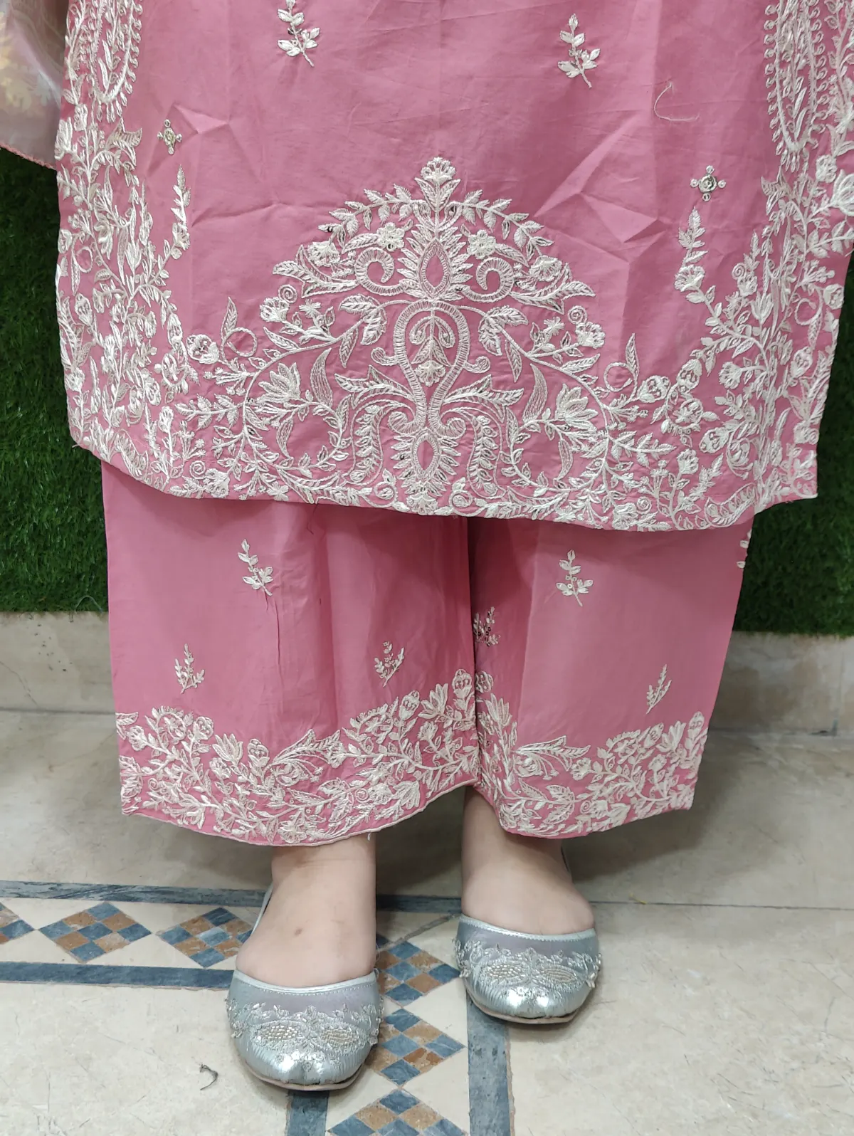 3 PC Embroidered Lawn Fabric 2