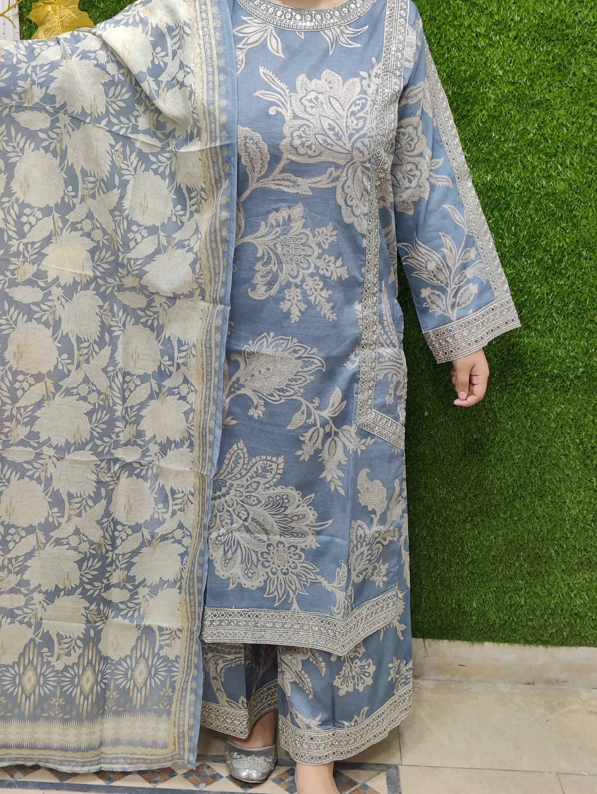 3 PC Embroidered Lawn Fabric