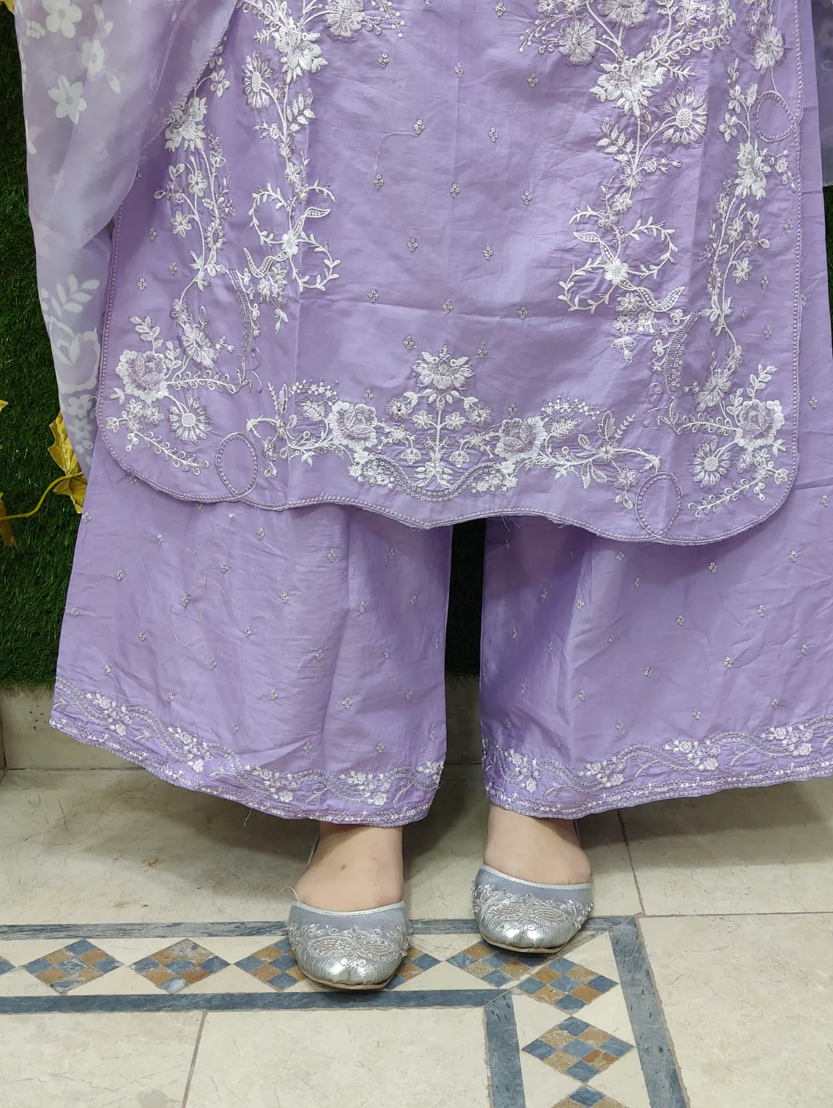 3 PC Embroidered Lawn Fabric 2