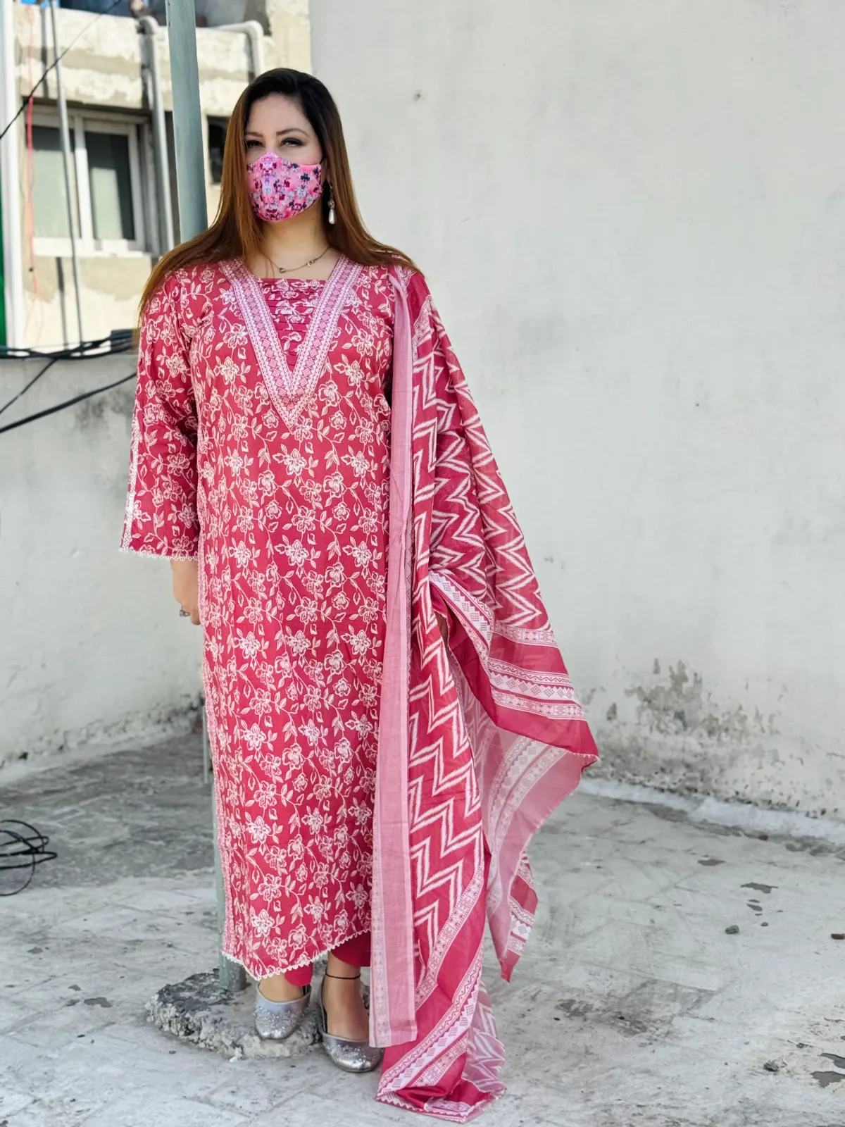 3 pc Printed Lawn Fabric 2