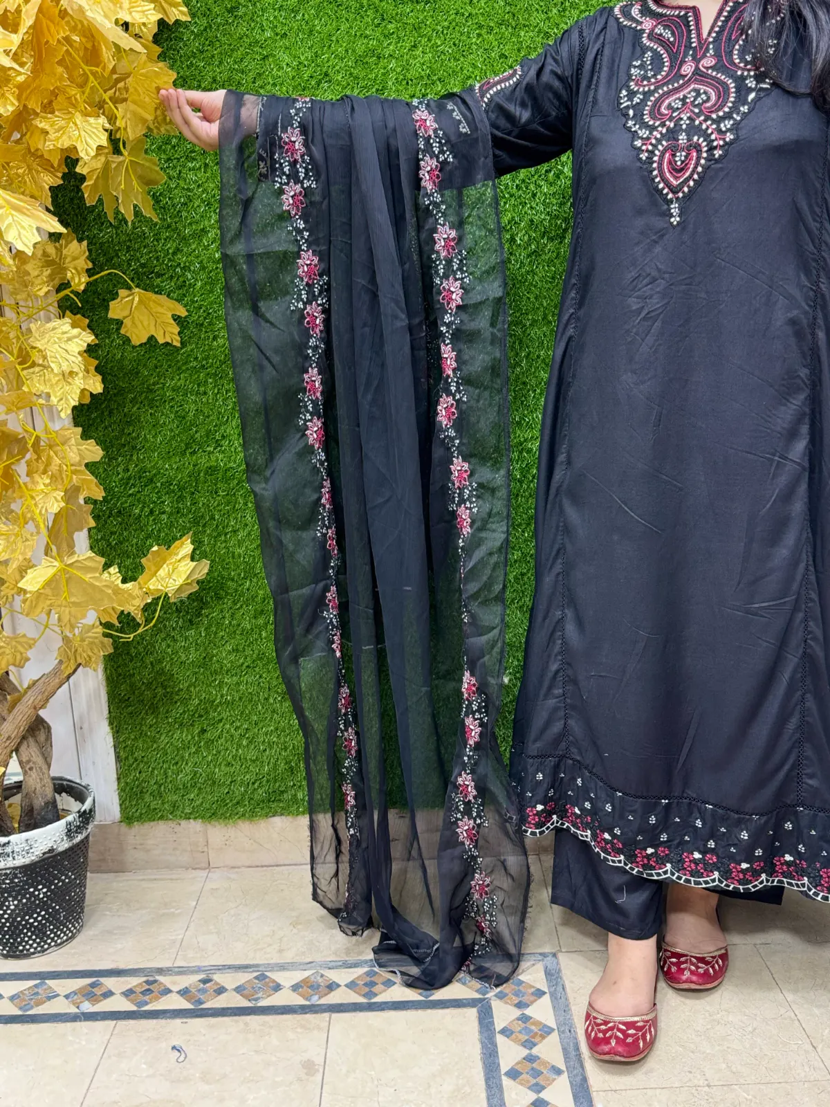 3 pc Embroidery Lawn Fabric 5