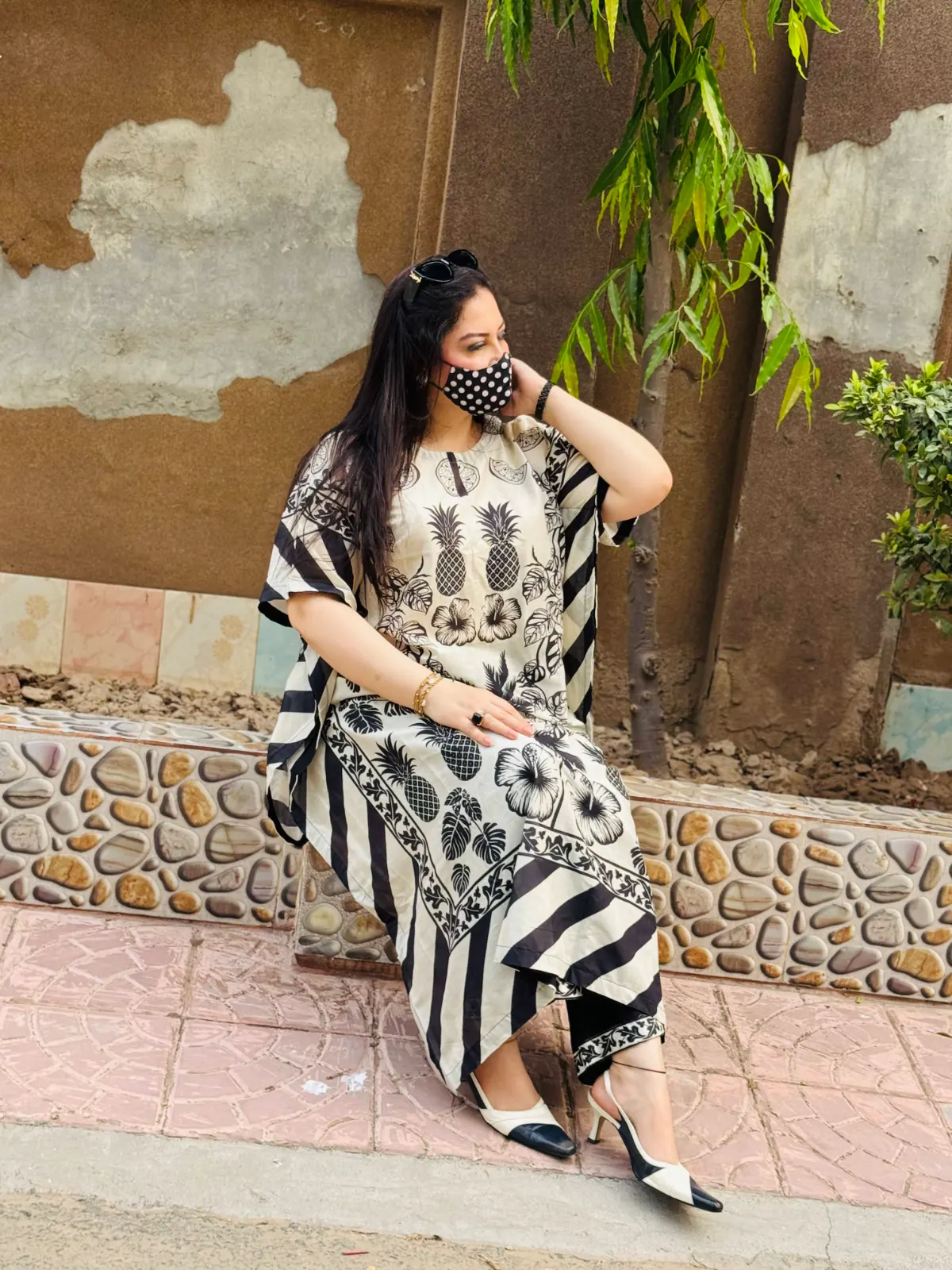 2 pc Printed Lawn Fabric 3