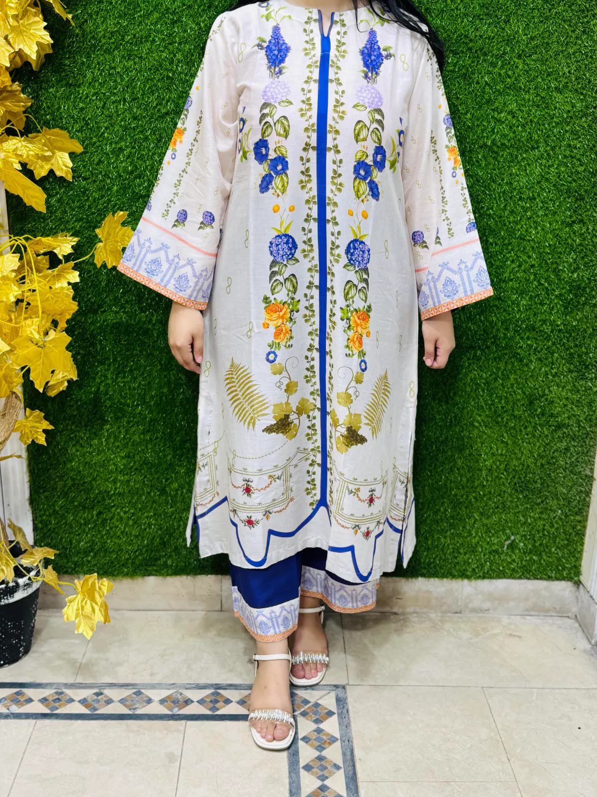 2 pc Printed Lawn Fabric