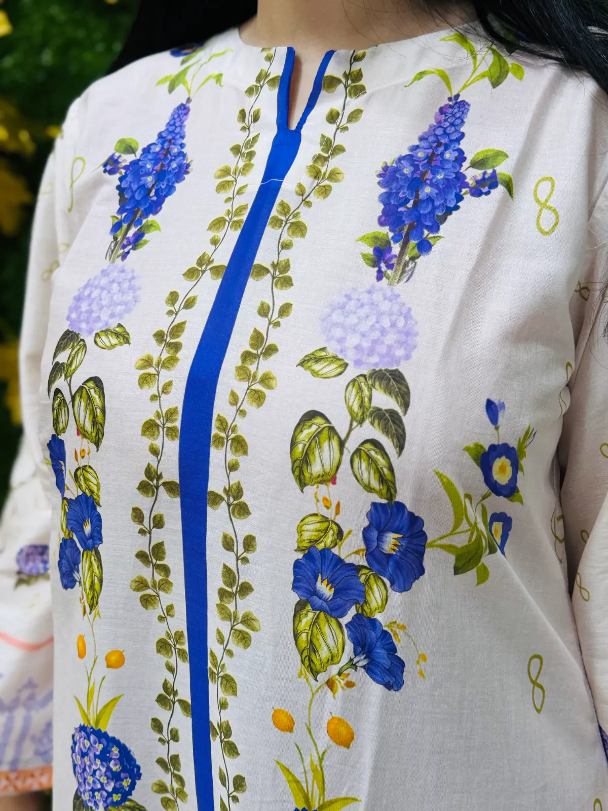 2 pc Printed Lawn Fabric 2