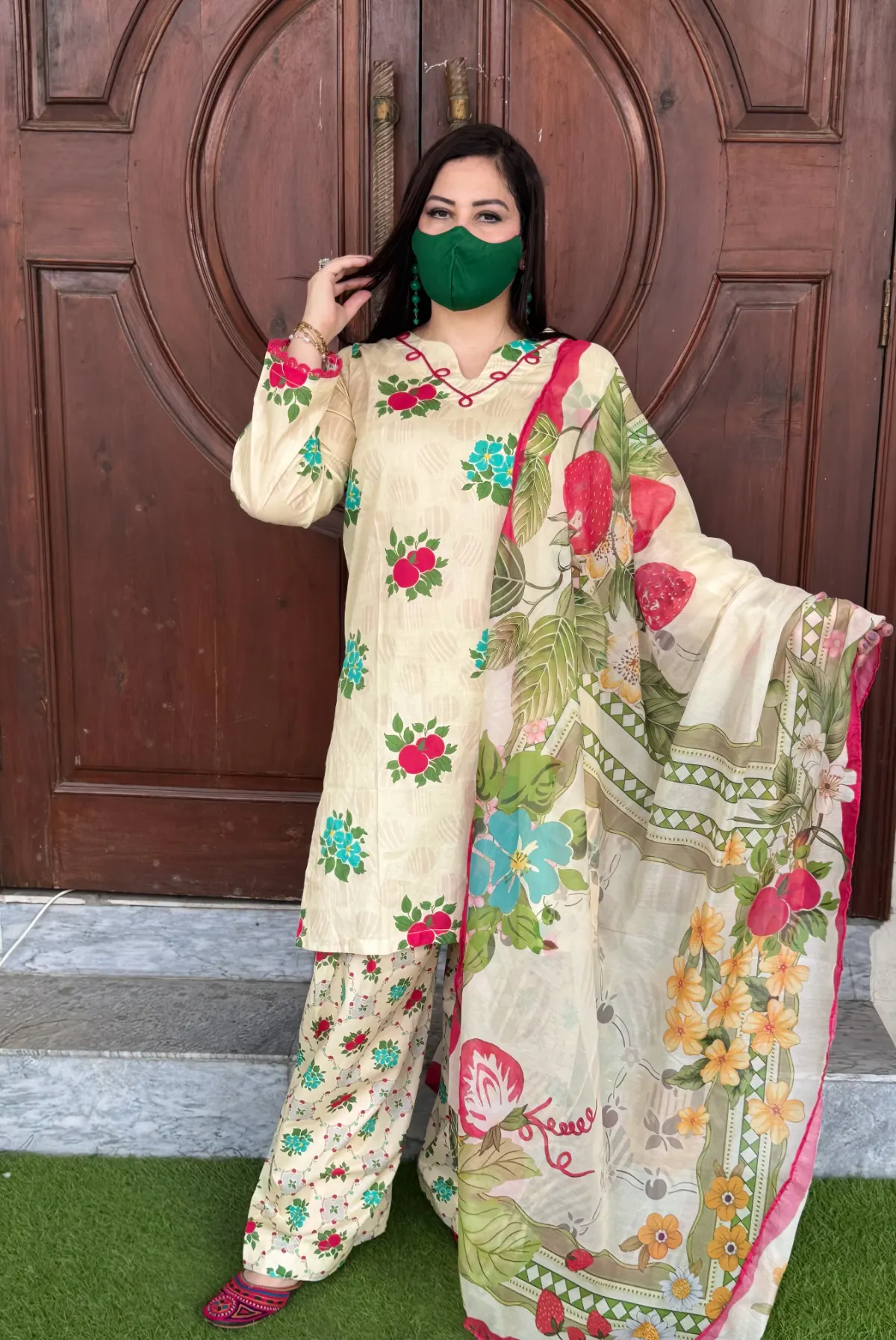 3 pc Printed Lawn Fabric