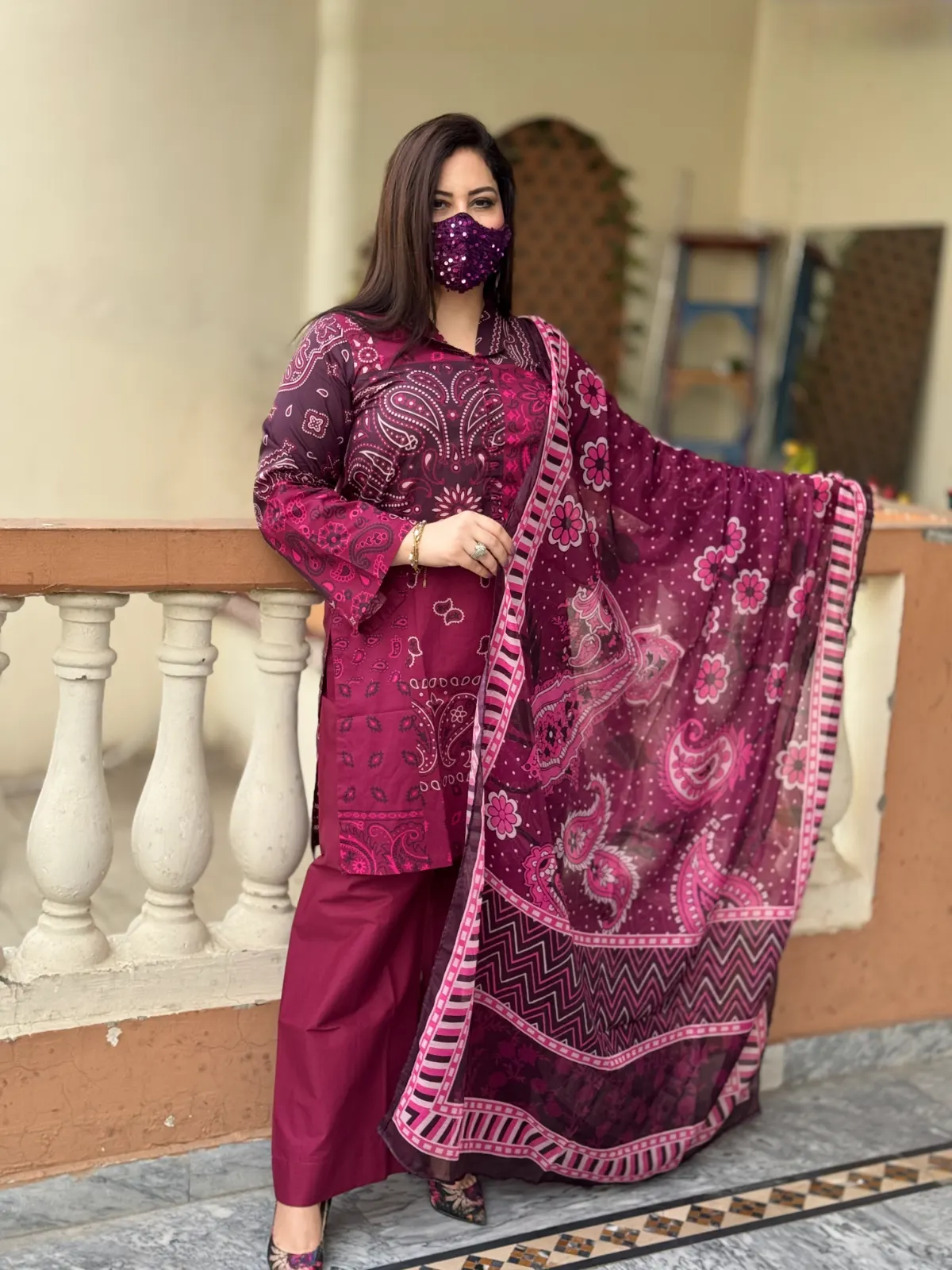 3 pc Printed Lawn Fabric 2