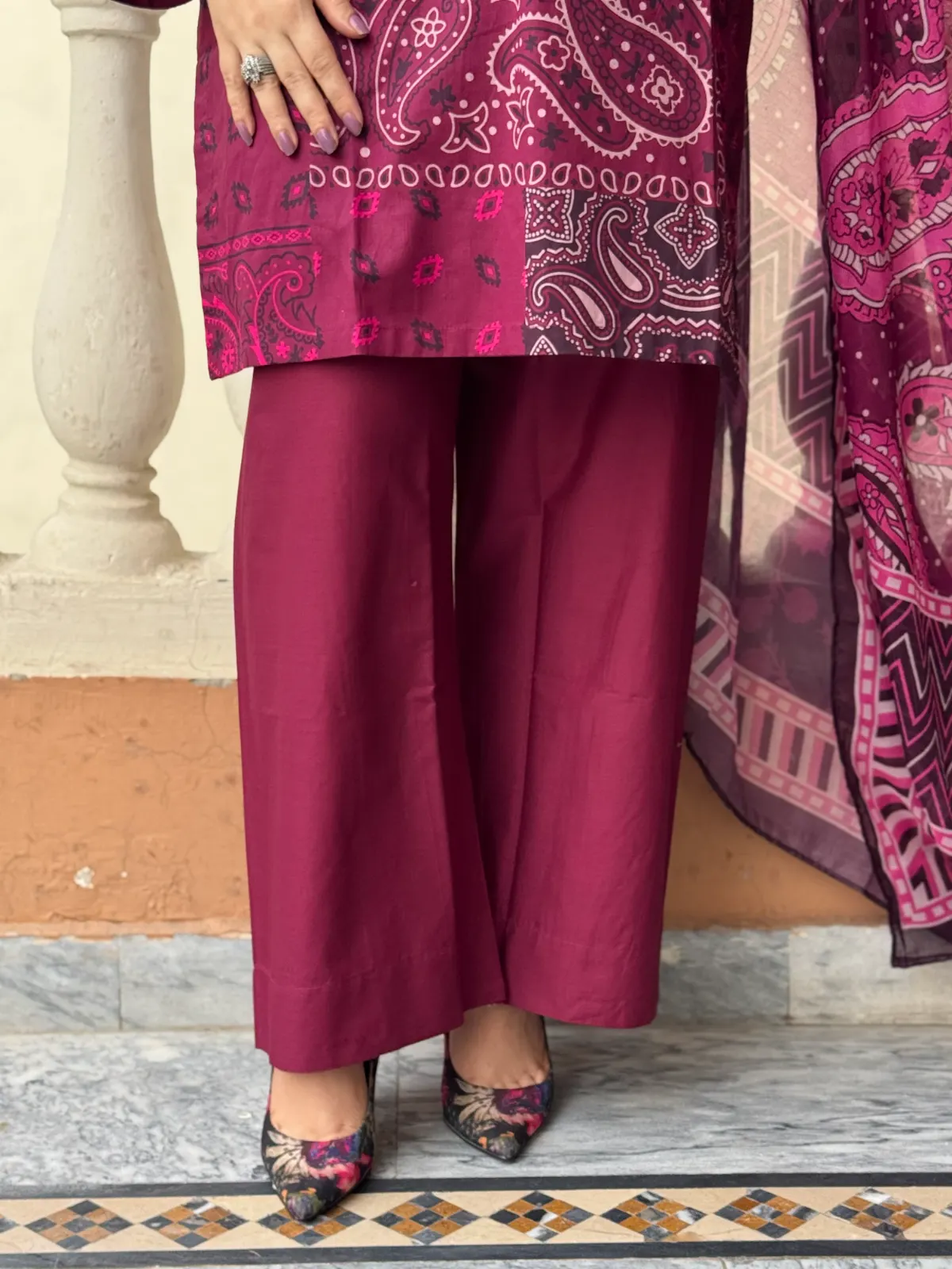 3 pc Printed Lawn Fabric 3