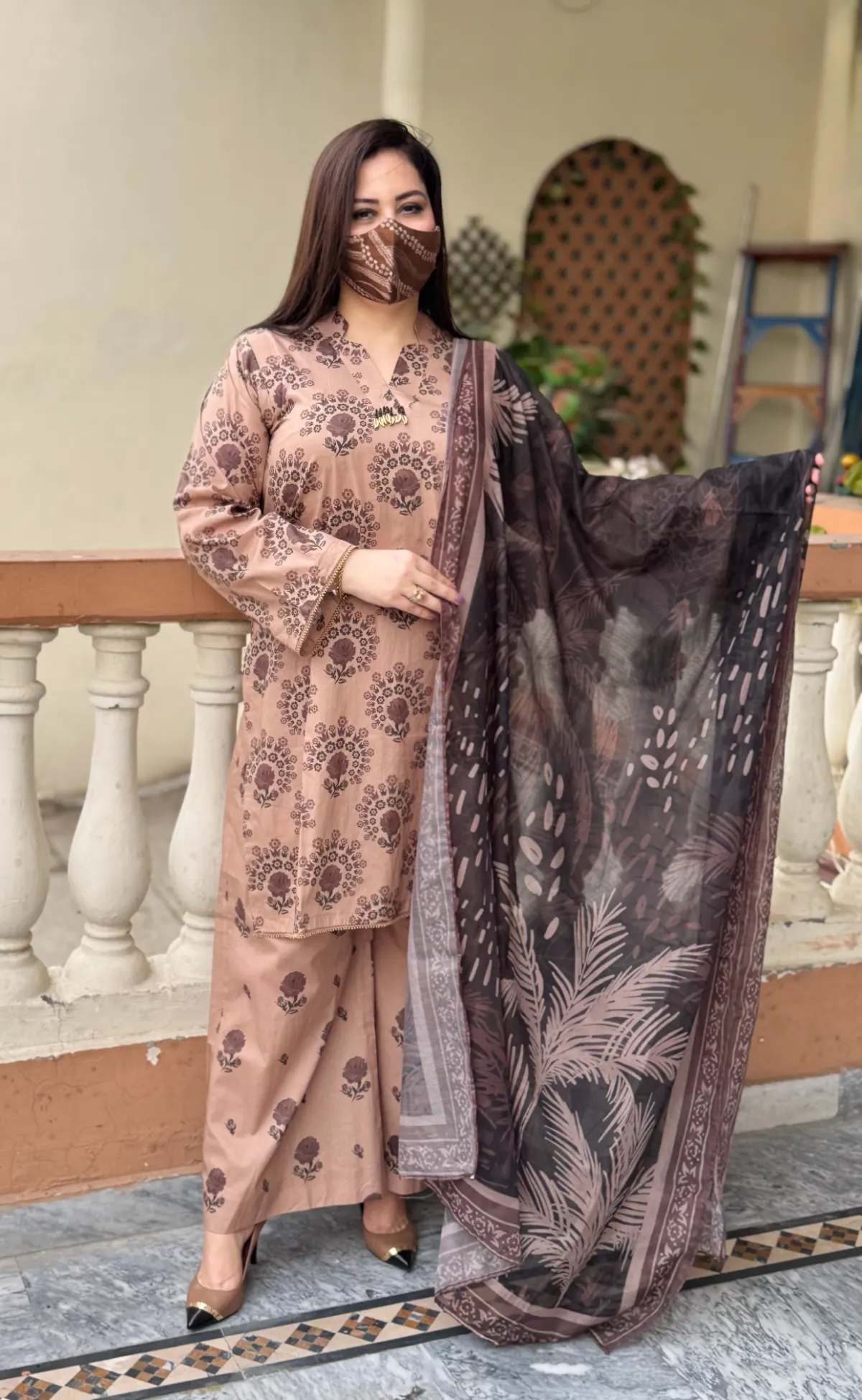 3 pc Printed Lawn Fabric 3