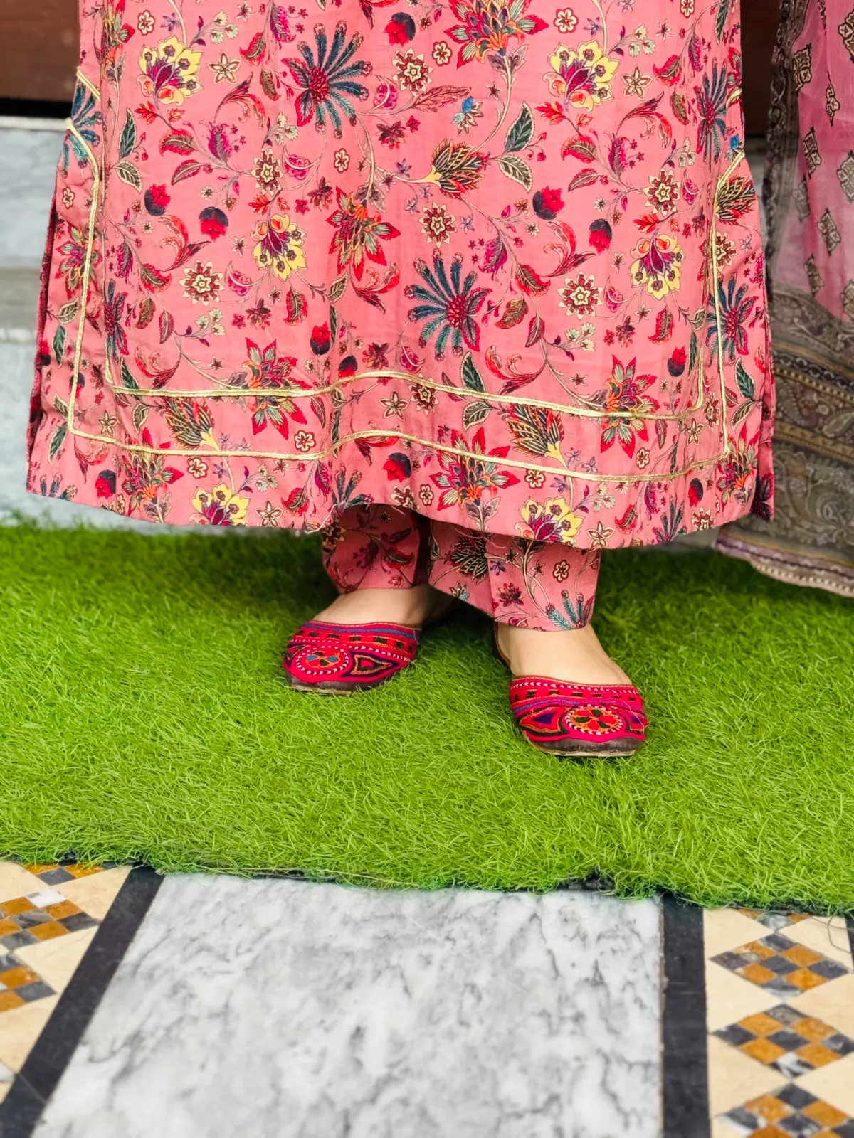 3 pc Embroidery Lawn Fabric 2