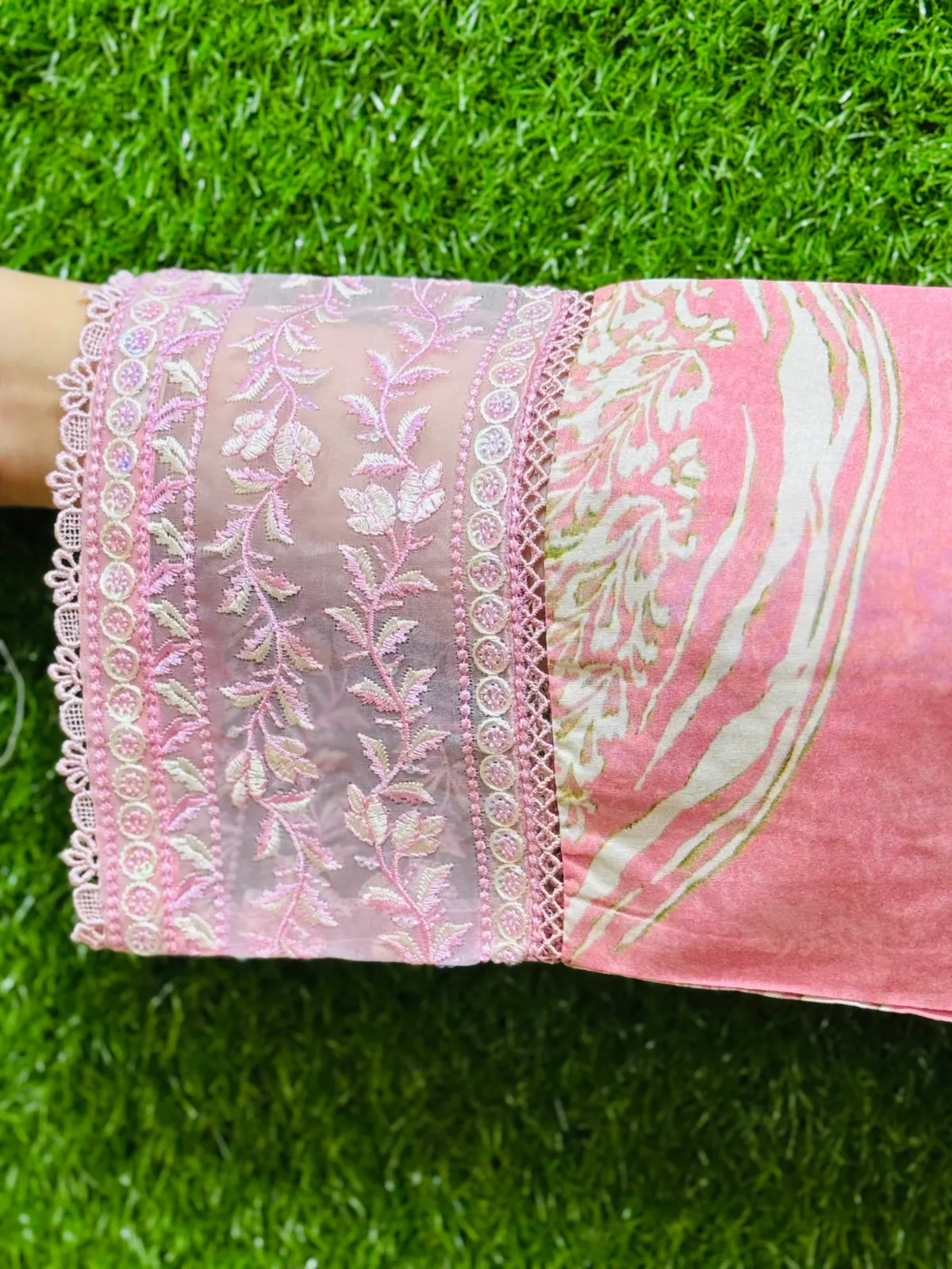 3 pc Embroidery Lawn Fabric 3