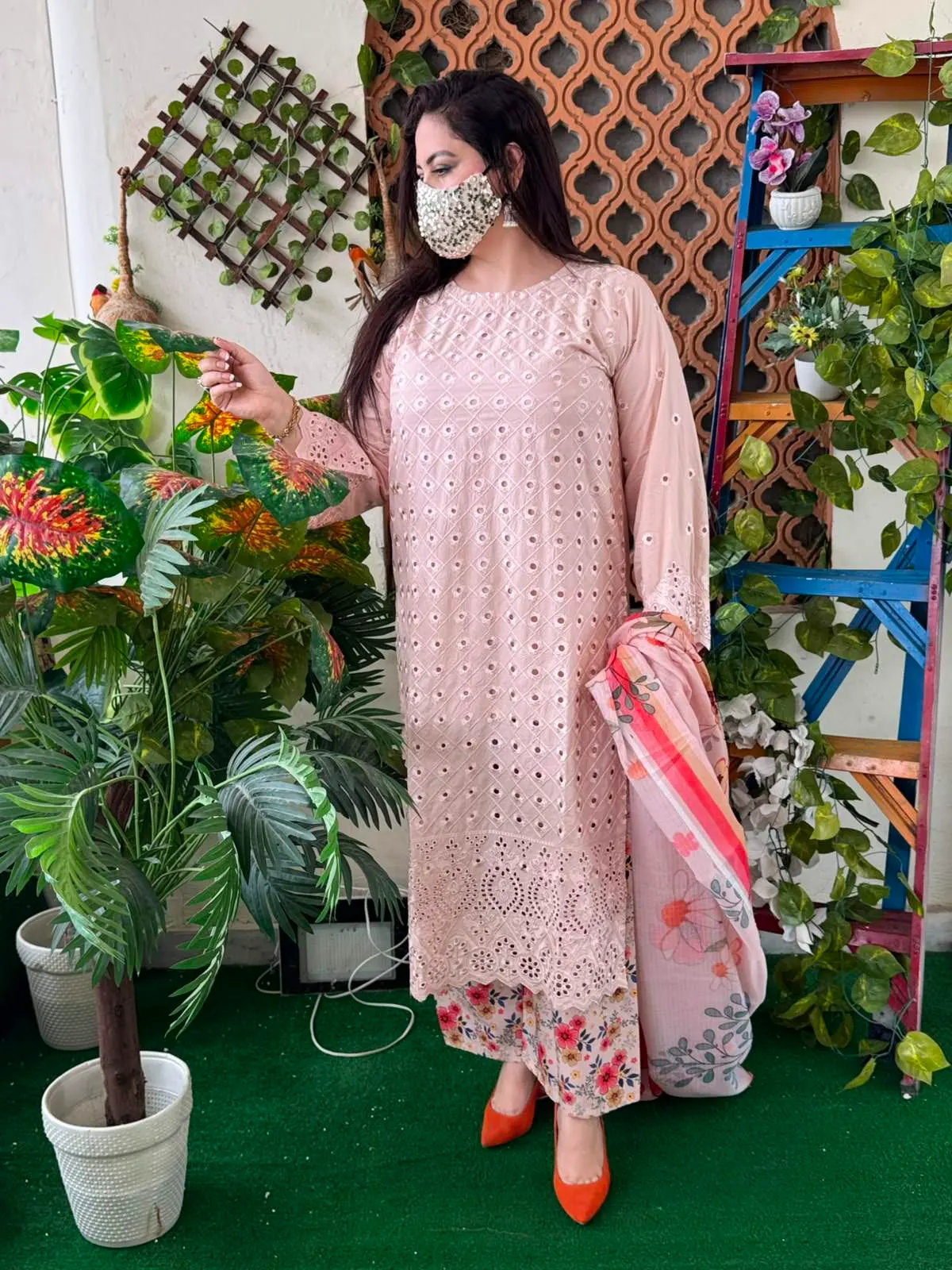 3 pc Embroidery Lawn Fabric 2