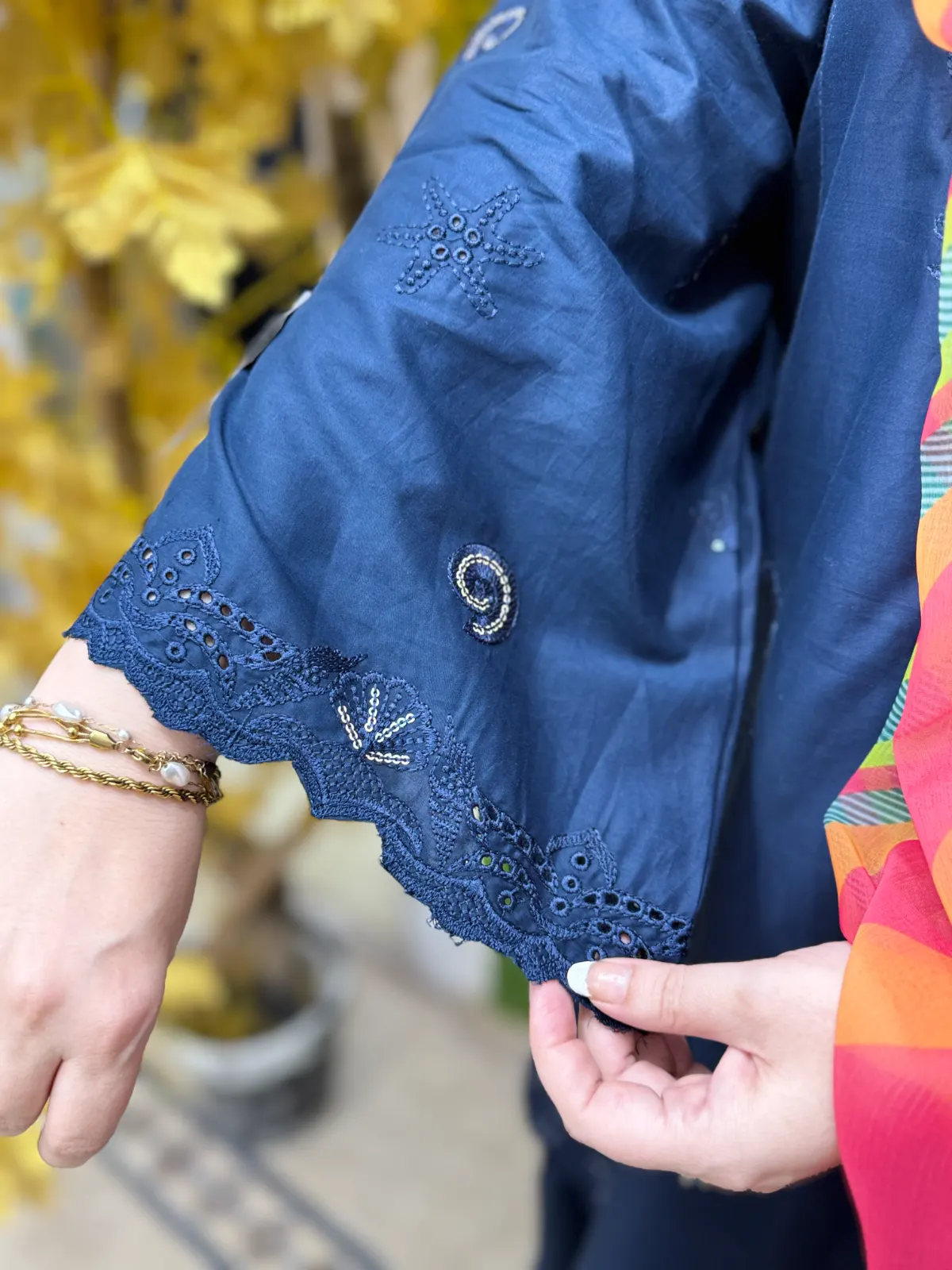 3 pc Embroidery Lawn Fabric 2