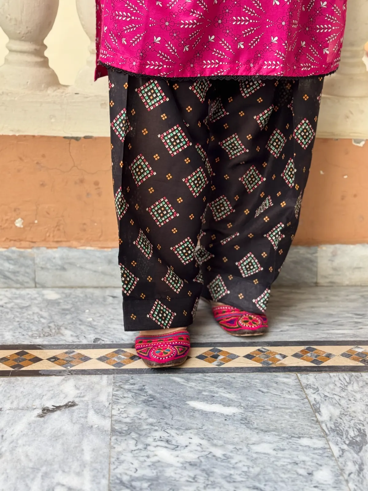 3 pc Embroidery Lawn Fabric 4