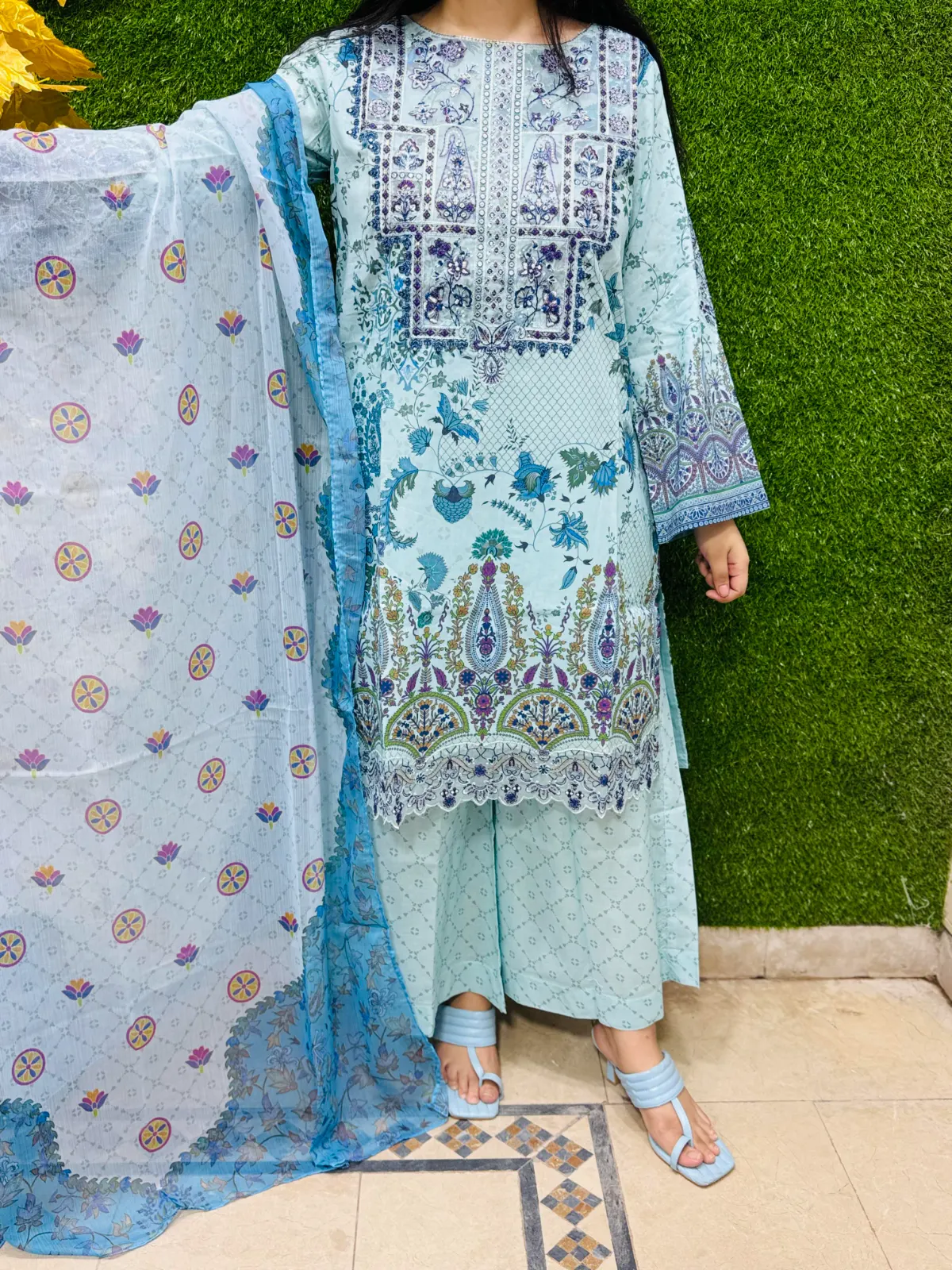 3 pc Embroidery Lawn Fabric