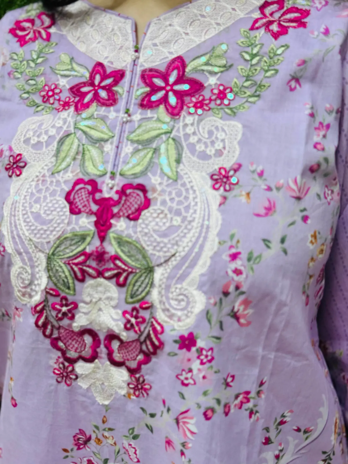 3 pc Embroidery Lawn Fabric 3