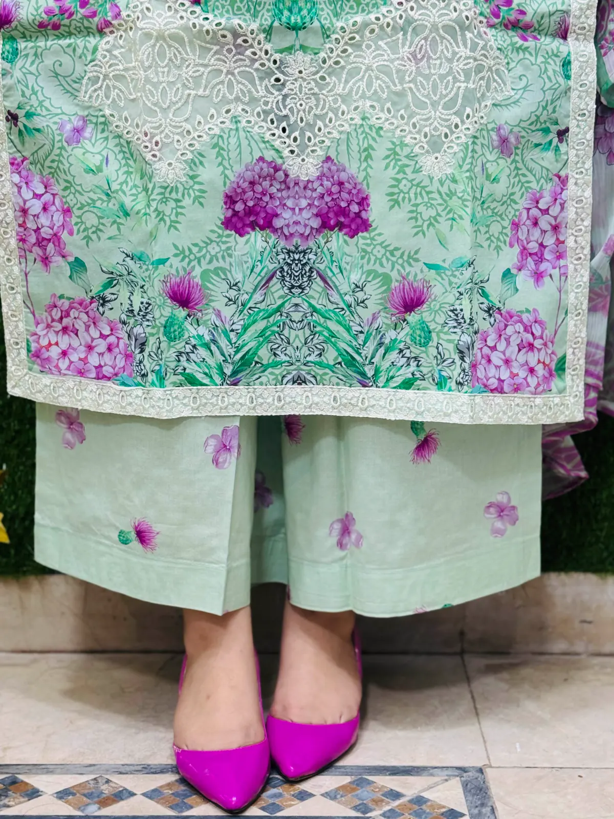 3 pc Embroidery Lawn Fabric 2